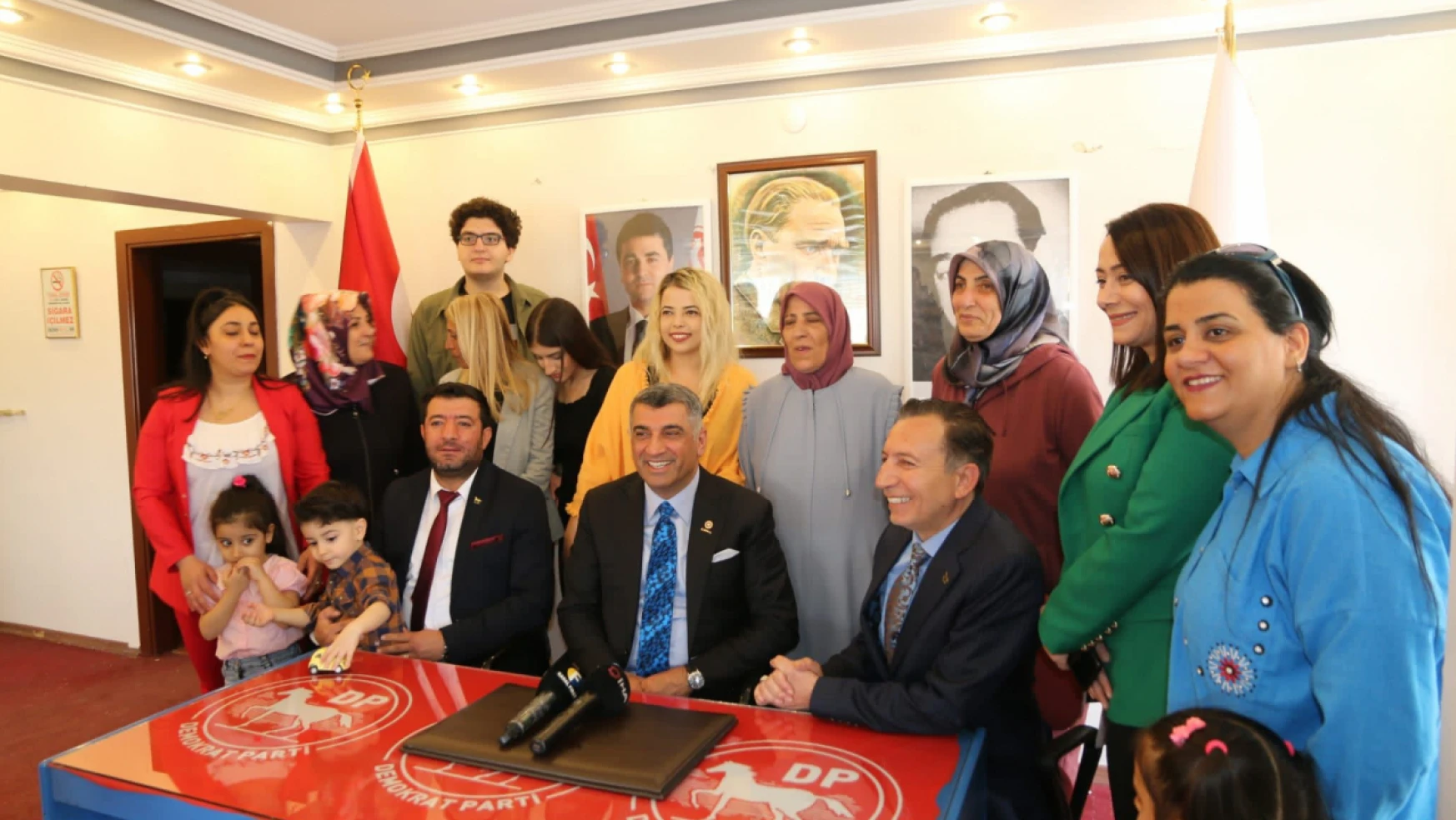 CHP Milletvekili Erol, Demokrat Parti Elazığ İl Başkanlığı'nı Ziyaret Etti