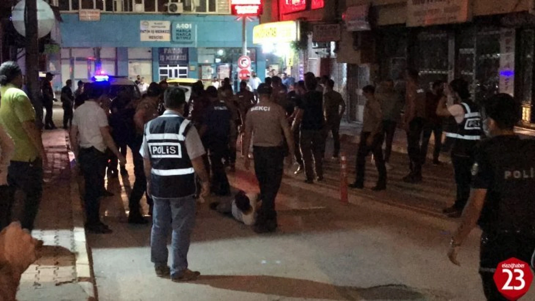 Elazığ'da Denetim Sırasında Kavga Çıktı Polis Müdahale Etti