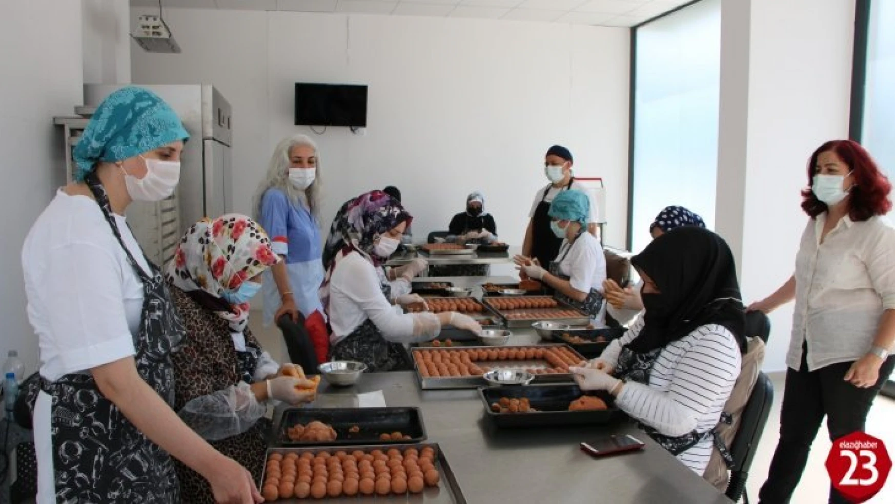 Elazığ'da Devlet Desteğiyle İş Kuran Kız Kardeşler, 20 Kişiye İstihdam Sağlıyor