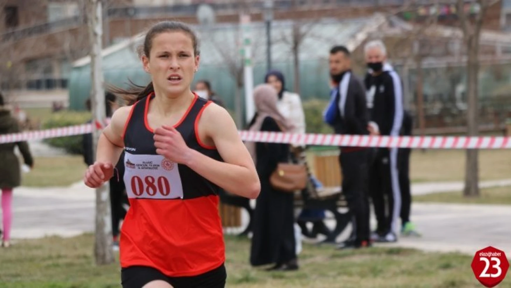 Doğu ve Güneydoğu'dan 265 atlet Elazığ'da yarıştı