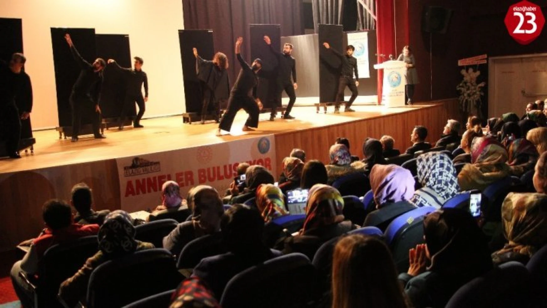 Elazığ'da 'Anneler Buluşuyor' etkinliği