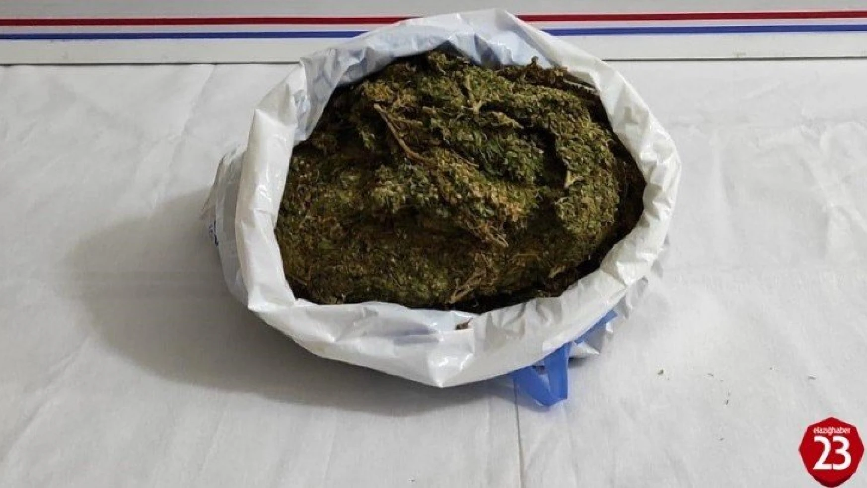 Elazığ'da 1 kilo 600 gram esrarla yakalanan şüpheli tutuklandı