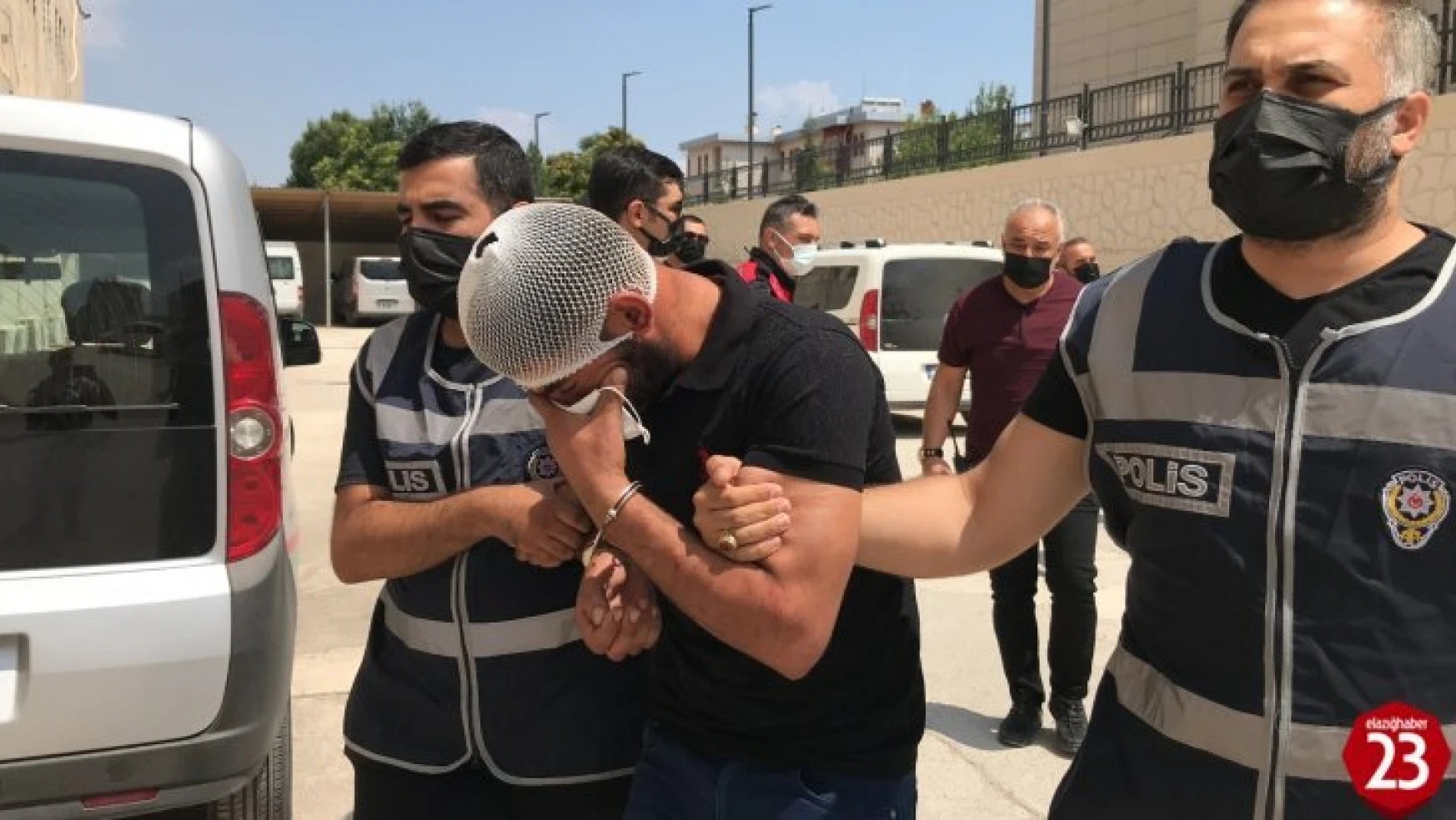 Elazığ'da 1 Kşiyi Öldürüp 6 Kişiyi Yaralayan Şüpheli Tutuklandı