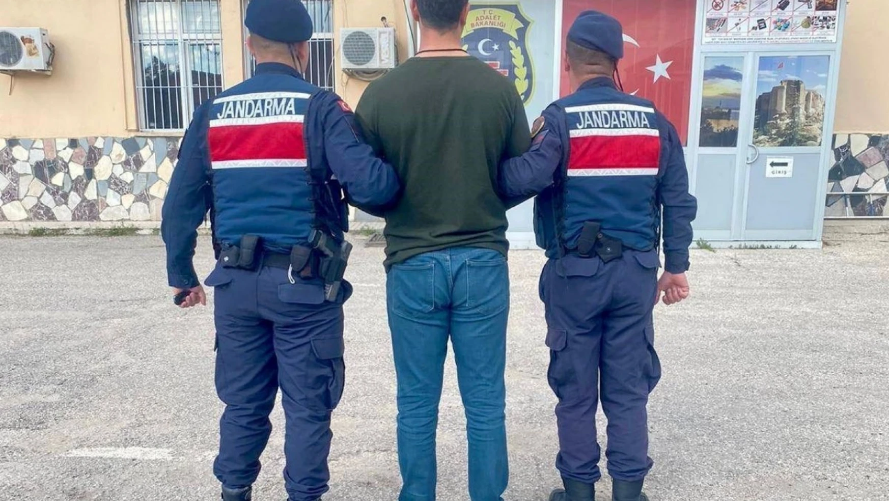 Elazığ'da 20 yıl kesinleşmiş hapis cezası bulunan zanlı yakalandı