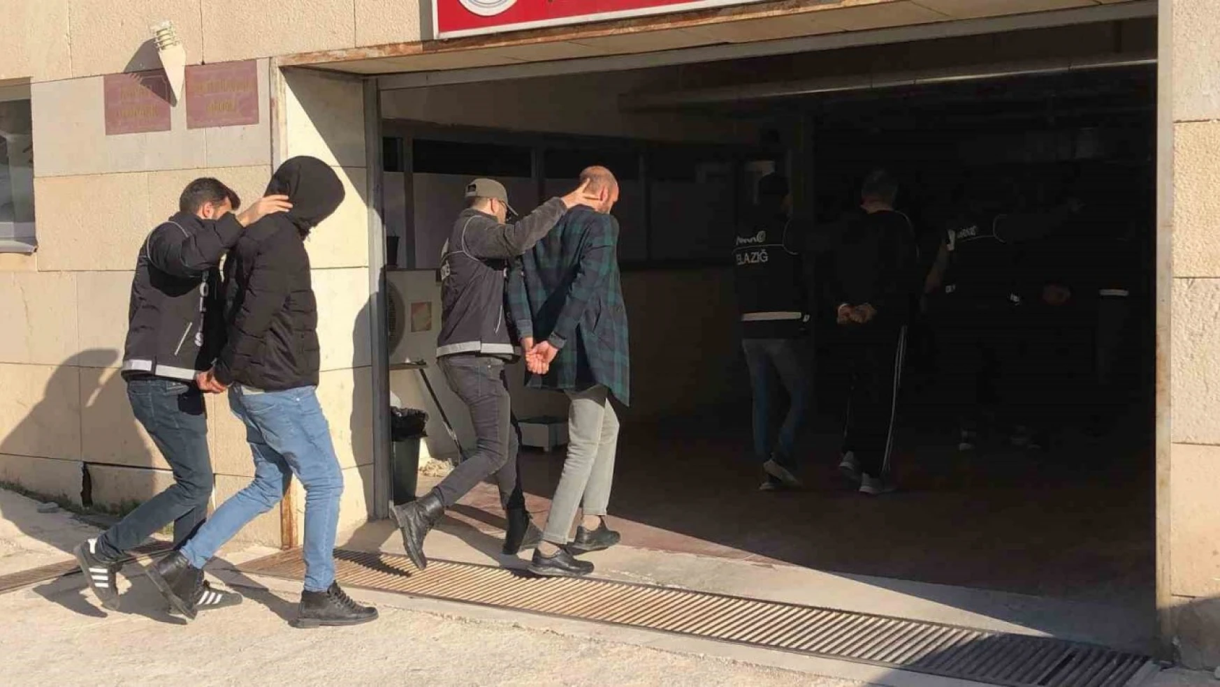 Elazığ'da 24 kilo eroin ele geçirildi: 4 gözaltı