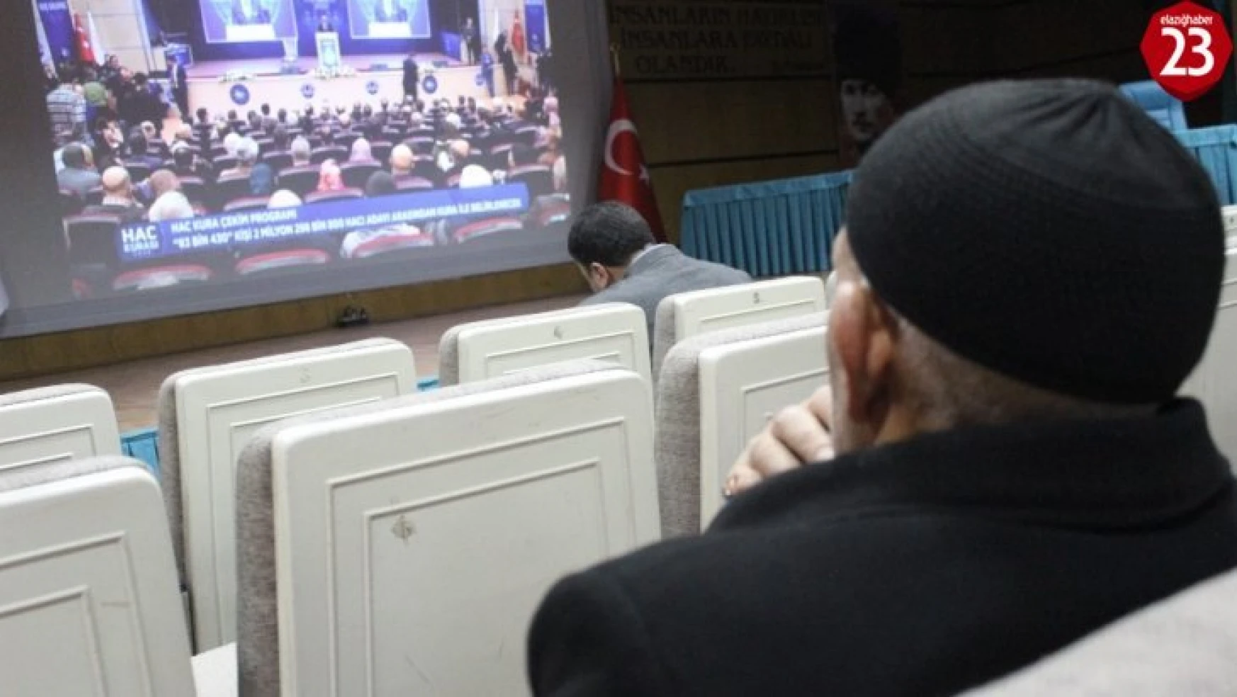 Elazığ'da 27 bin kişi hac kurasına katıldı