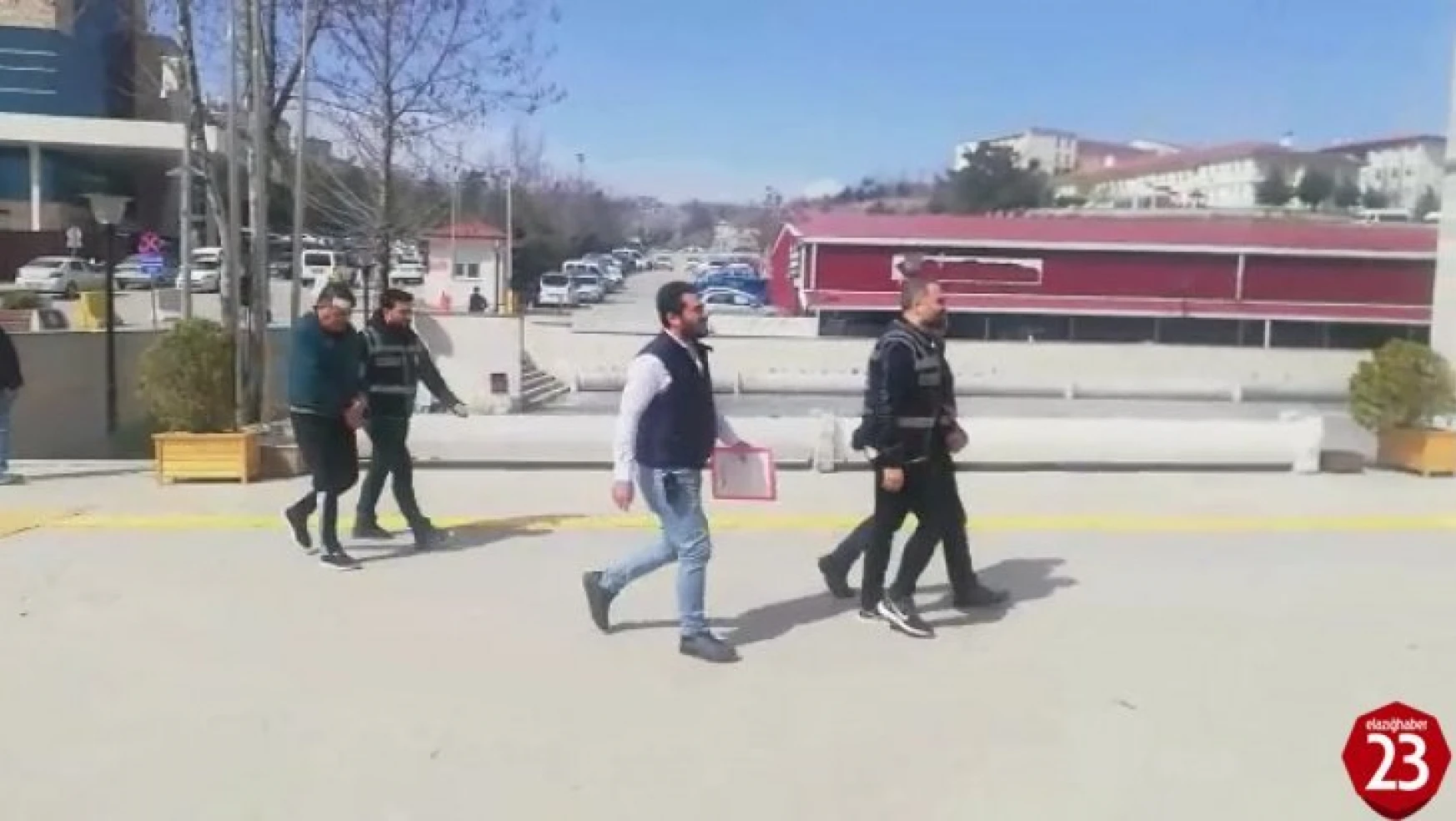 Elazığ'da 3 kişinin yaralandığı olayda mahkemeye sevk edilen 2 şüpheli tutuklandı