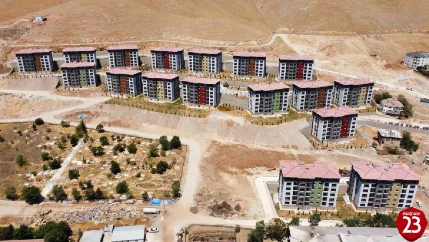 Elazığ'da 304 depremzede daha evlerine kavuştu