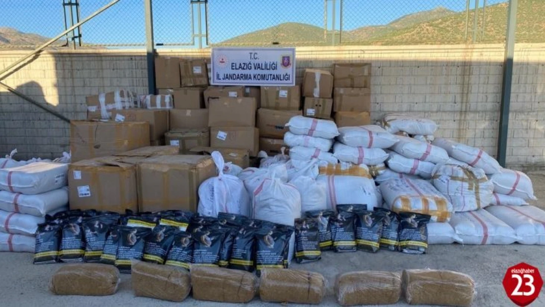Elazığ'da 3,5 ton kaçak tütün ele geçirildi: 19 gözaltı