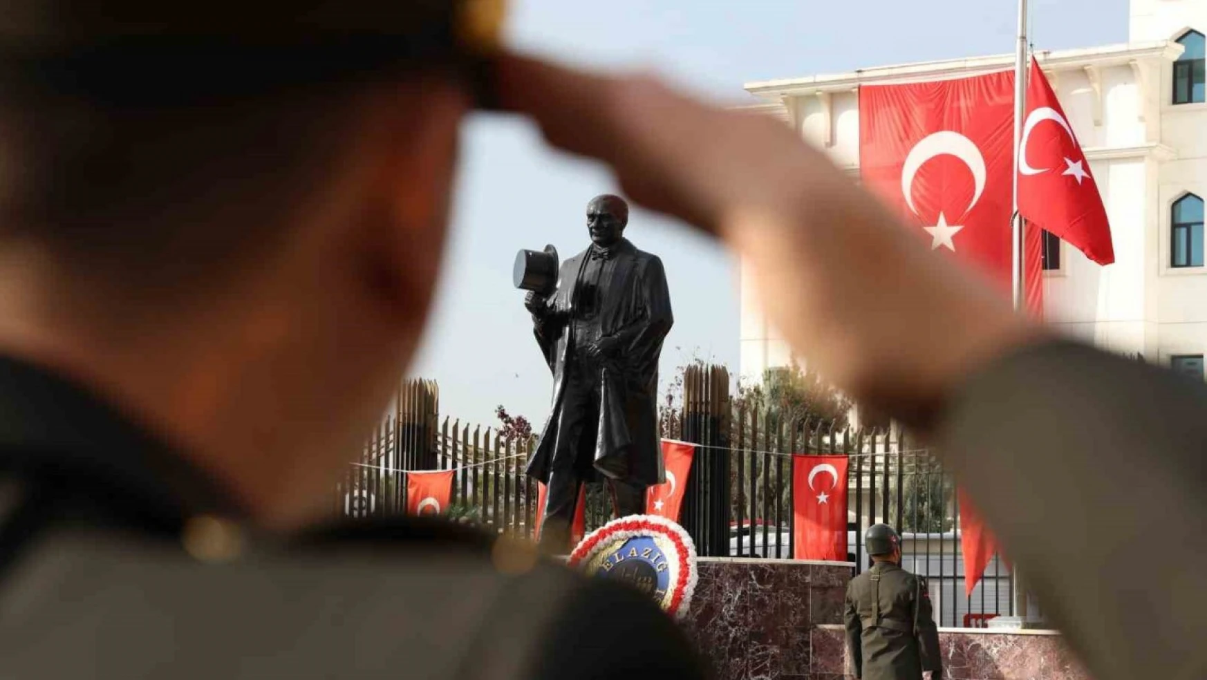Atatürk Ölümünün 85. Yılında Törenle Anıldı