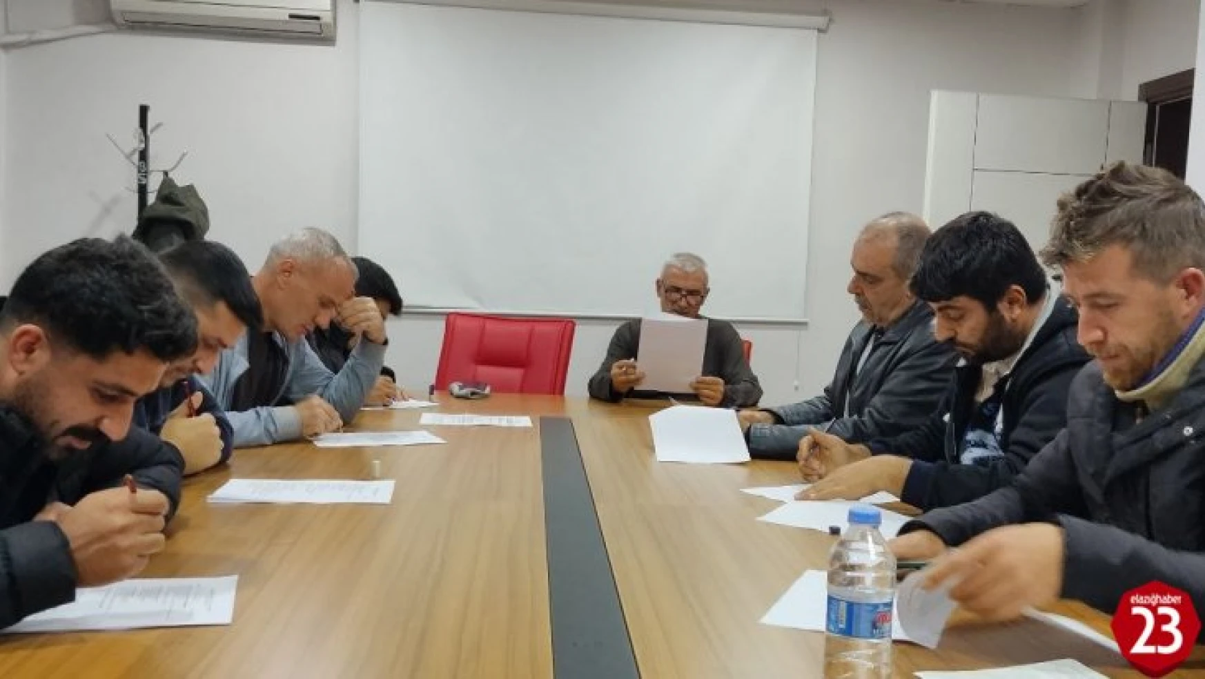Elazığ'da av kılavuzu adaylarına yönelik sınav gerçekleştirildi