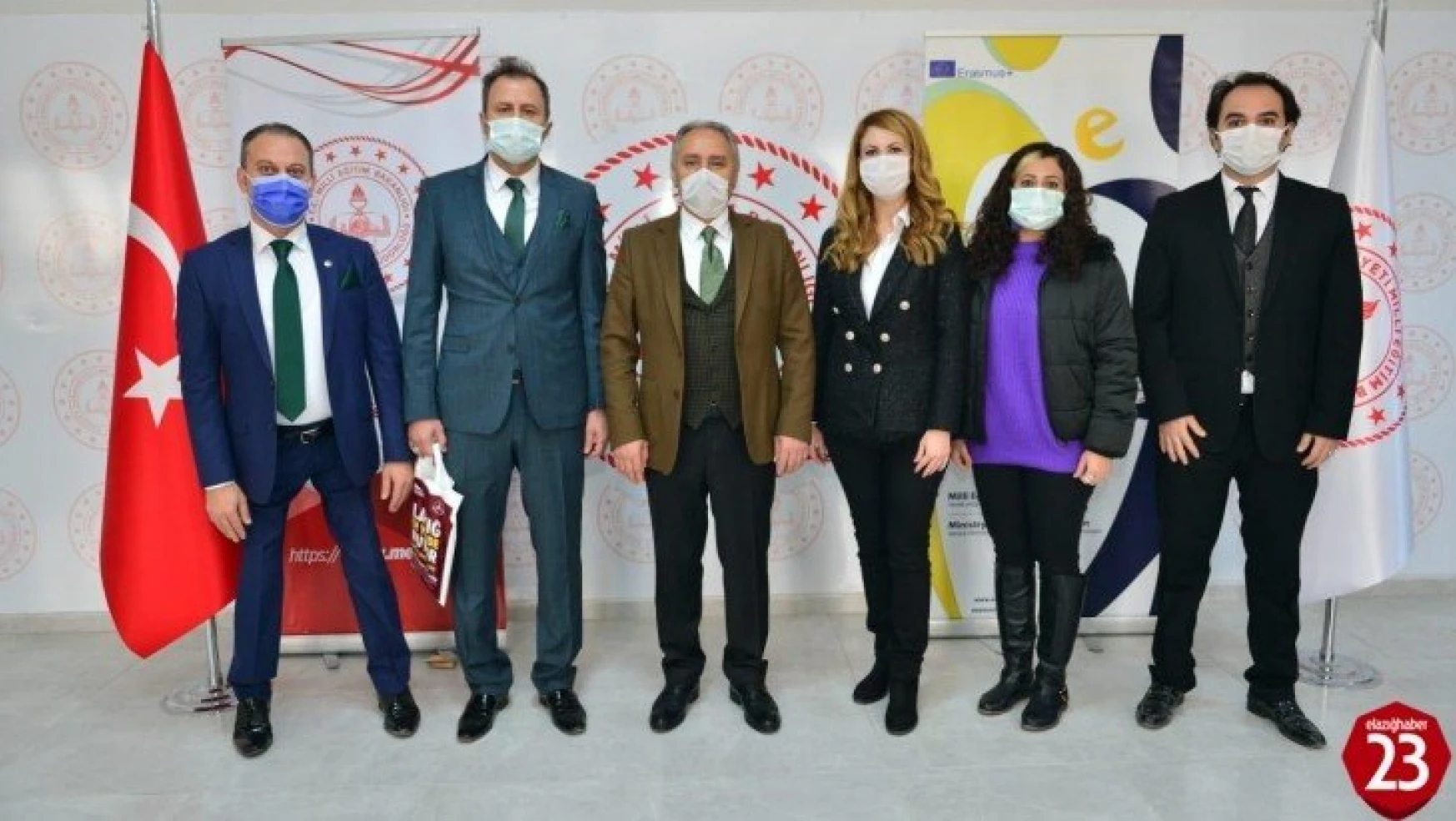 Elazığ'da Avrupa Kalite Etiketi Alan Okullar Ödüllendirildi