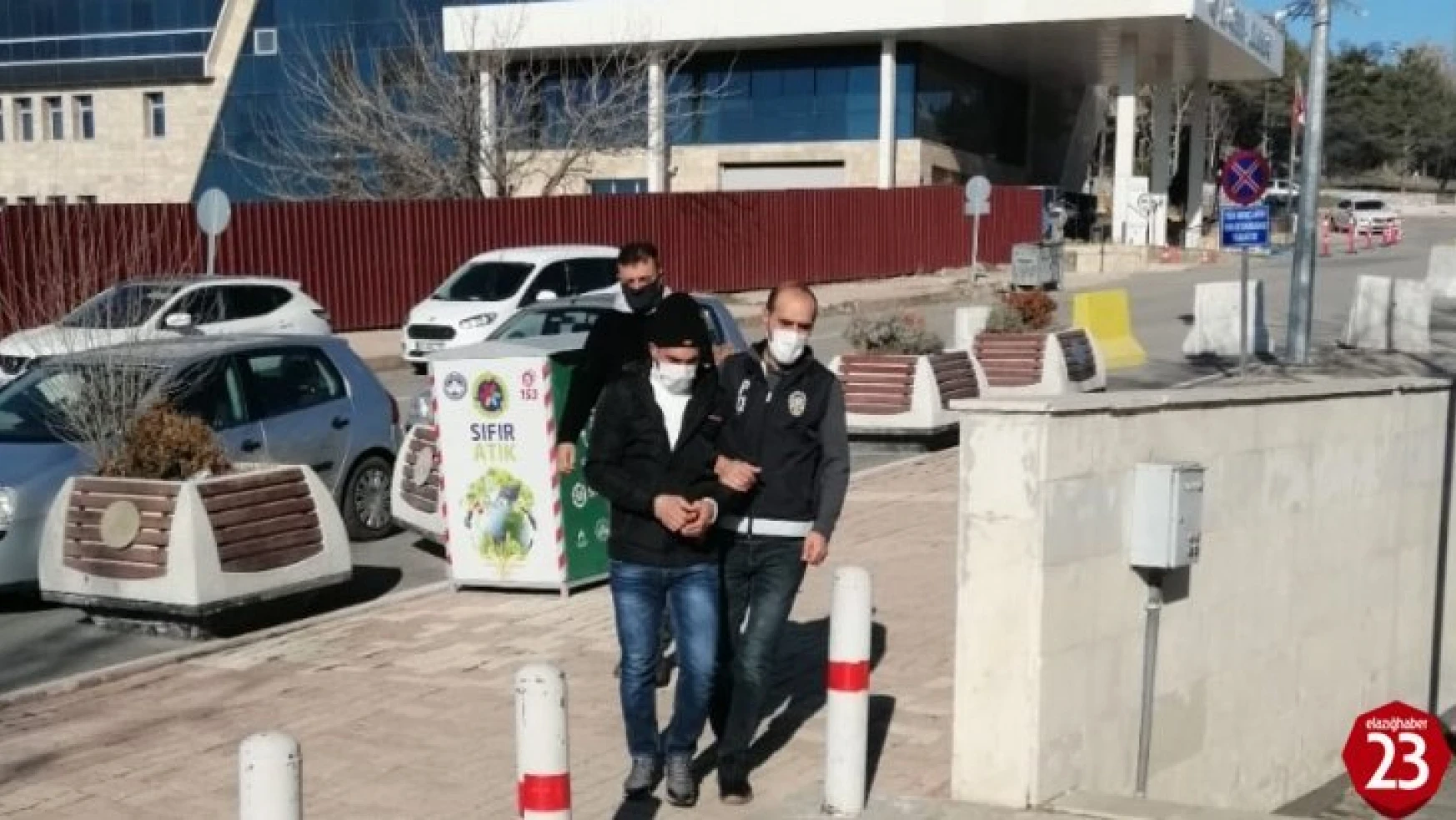 Bulana 10 Bin Lira Ödülün Verileceği Çalınan Aracı Polis Buldu