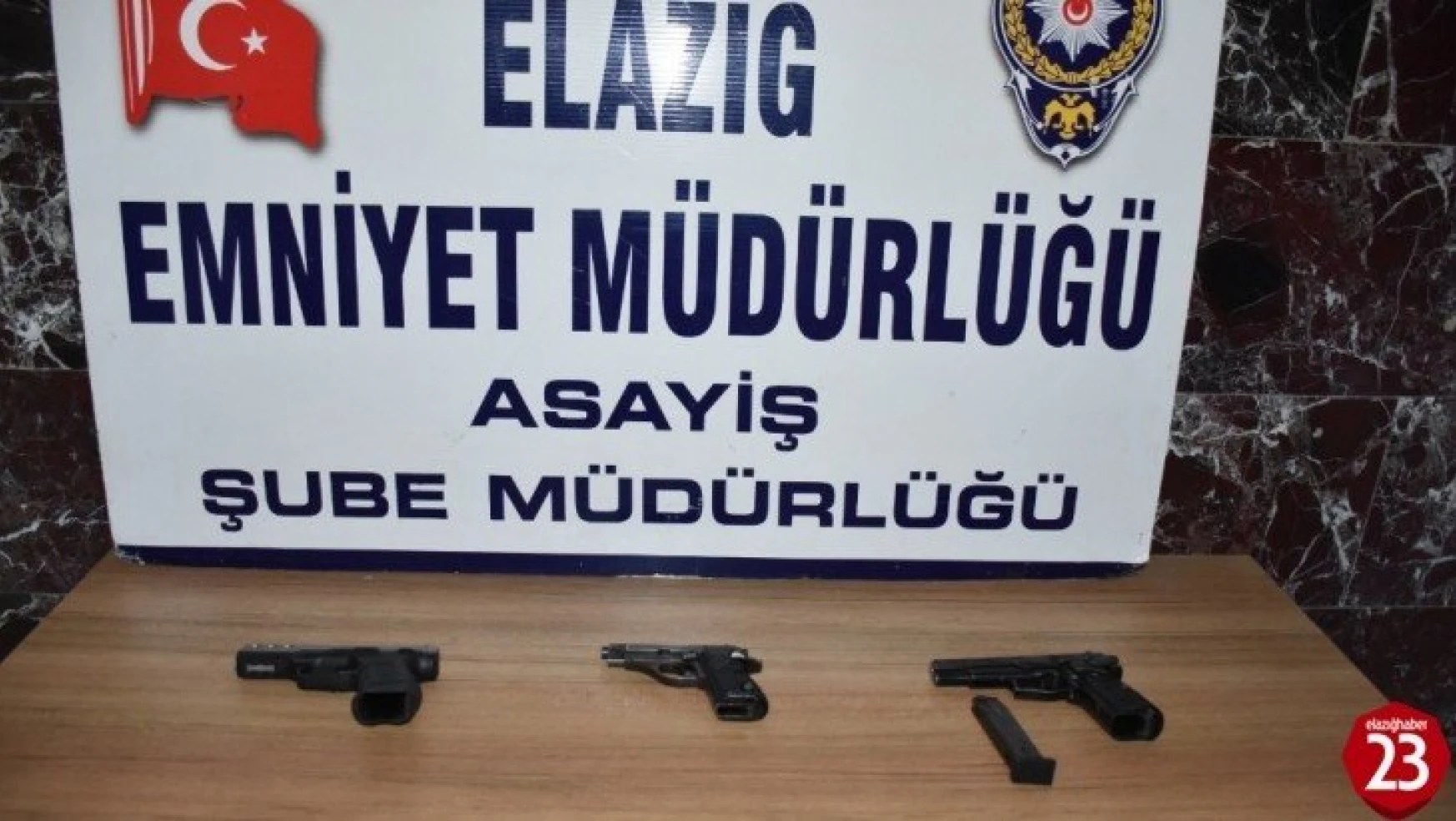 Elazığ'da çeşitli suçlardan aranan 15 şüpheli tutuklandı