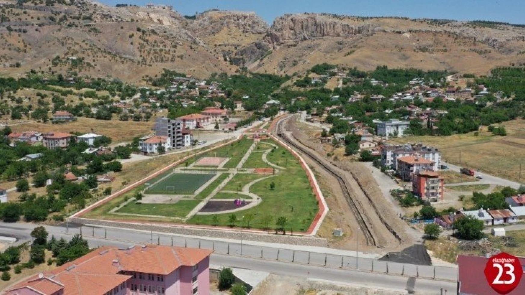 Elazığ'da çevre düzenlemesi ve park yapımı projesi başladı