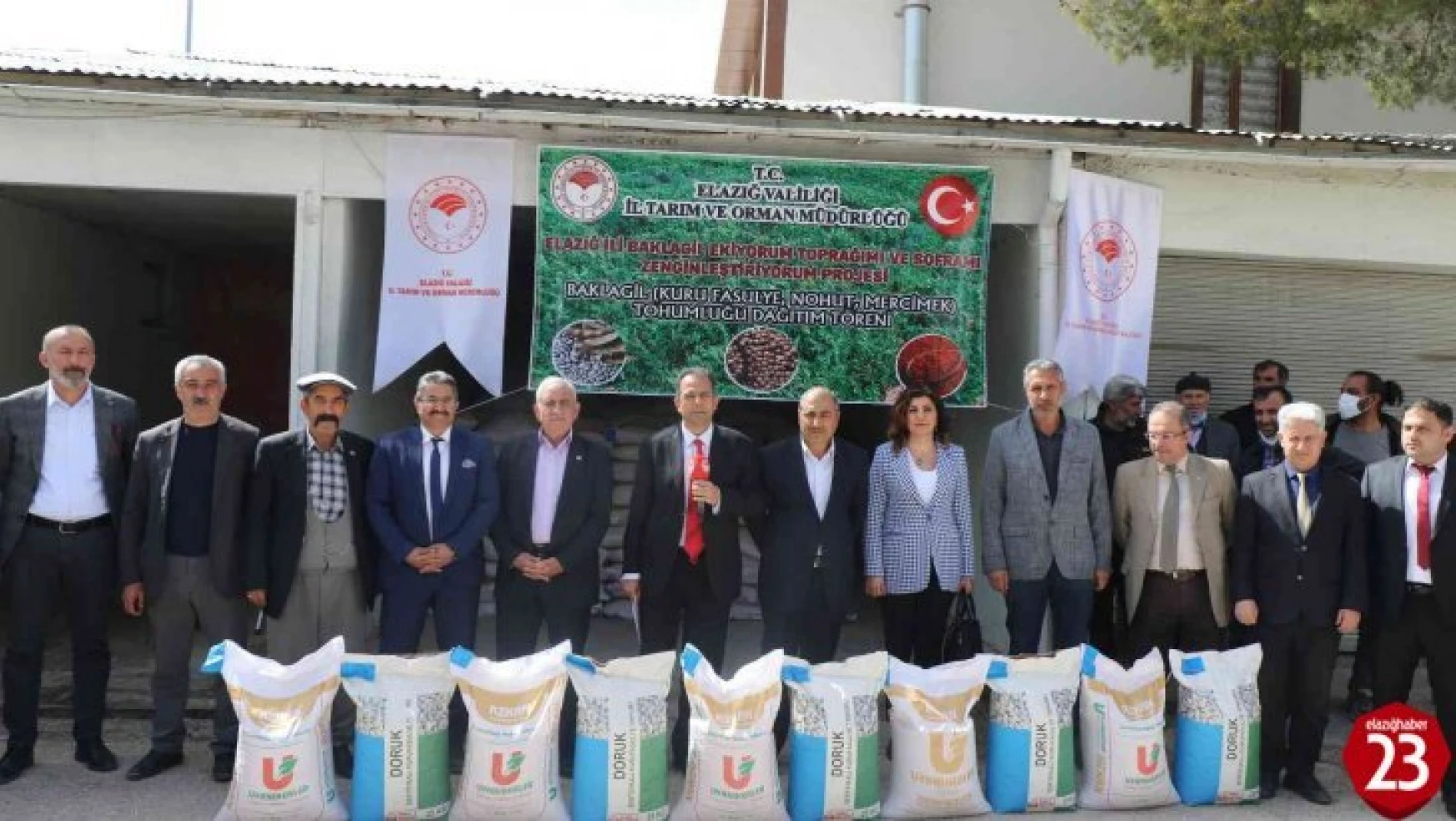 Elazığ'da çiftçilere tohum desteği sağlandı