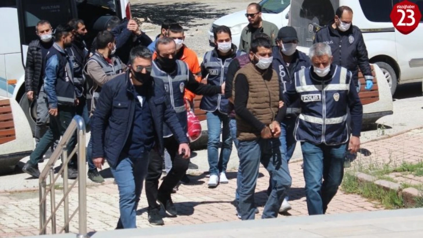 Elazığ'da darp ve çıplak fotoğrafla şantaja 6 tutuklama