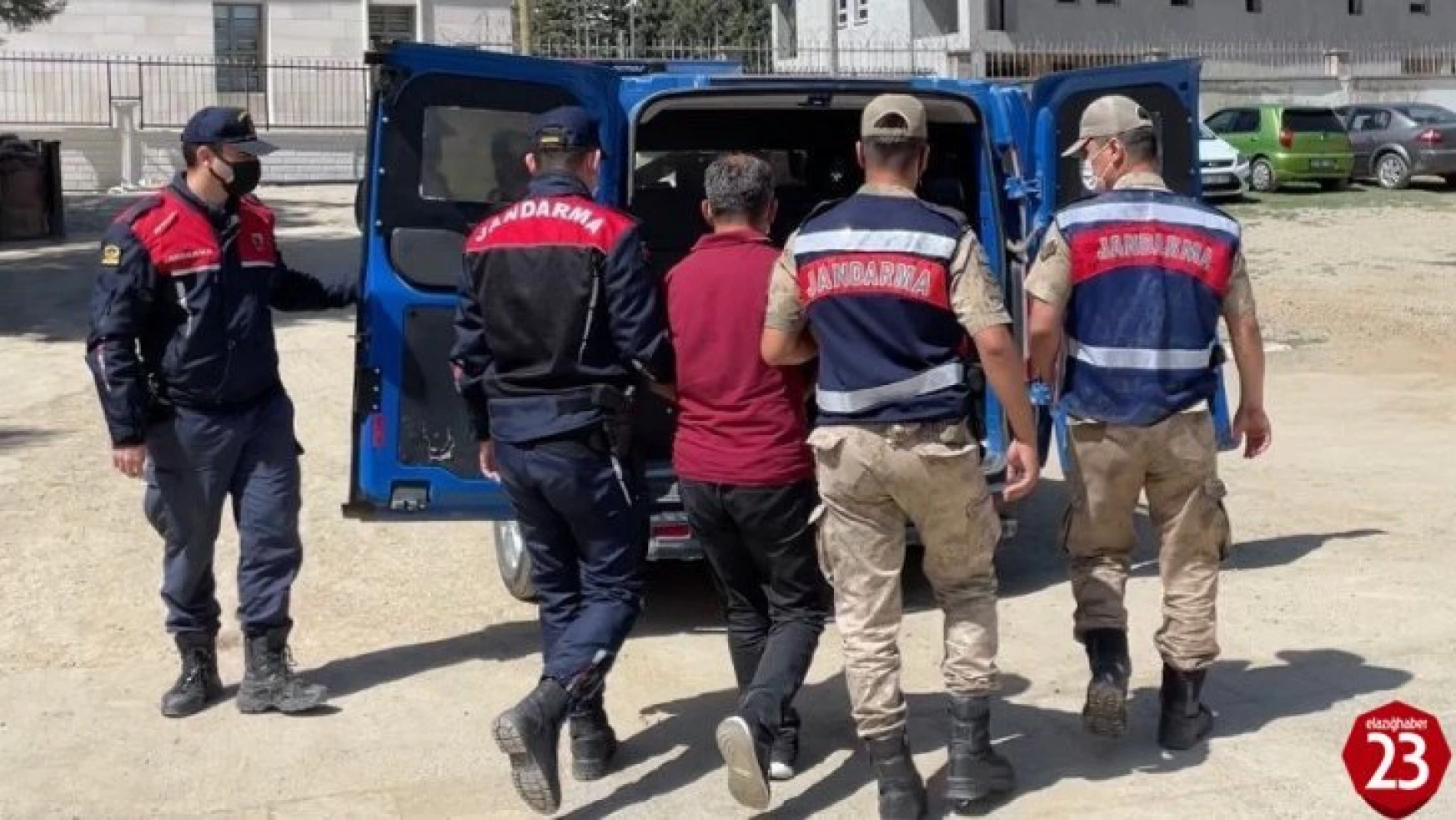 Elazığ'da FETÖ'den 6 yıl hapis cezası alan öğretmen yakalanıp, tutuklandı