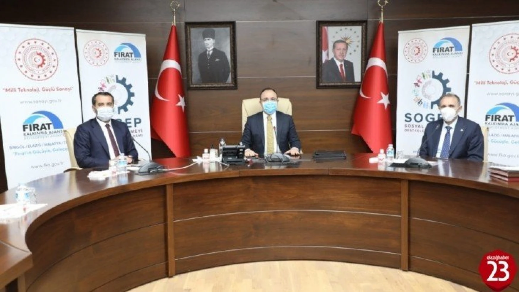 Elazığ'da iki projenin sözleşmesi imzalandı