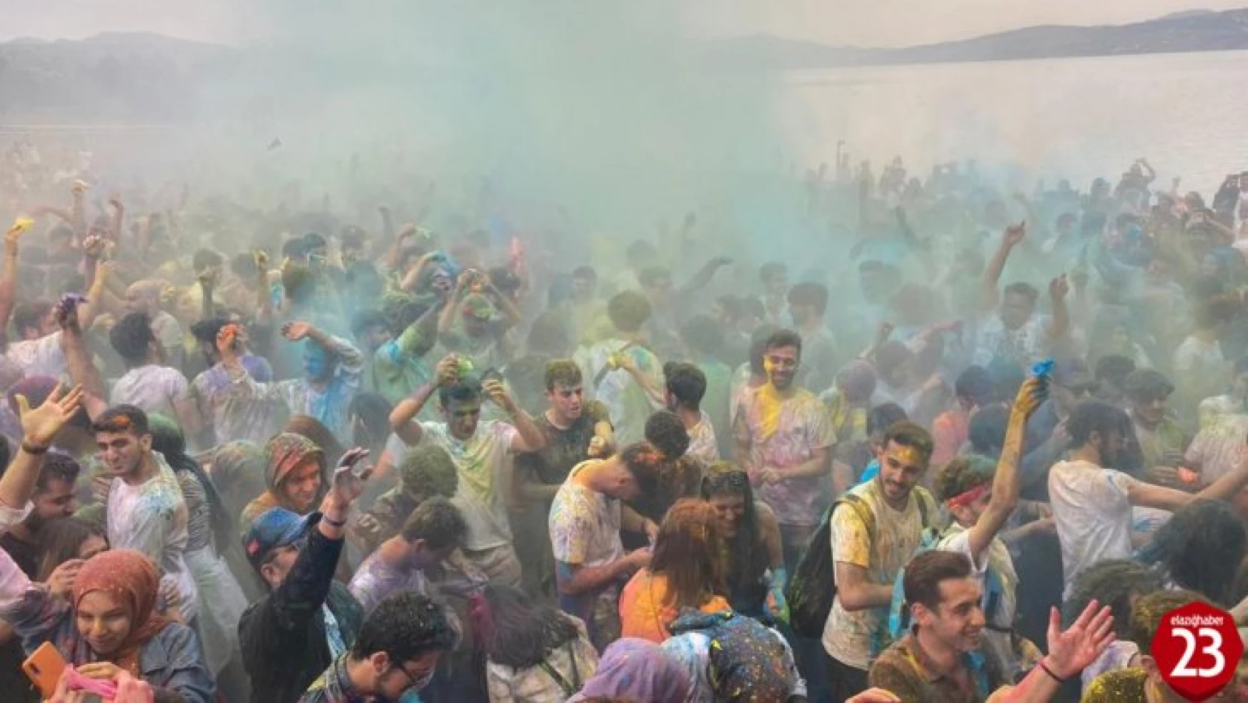 Elazığ'da İlk Kez Color Fest Düzenledi
