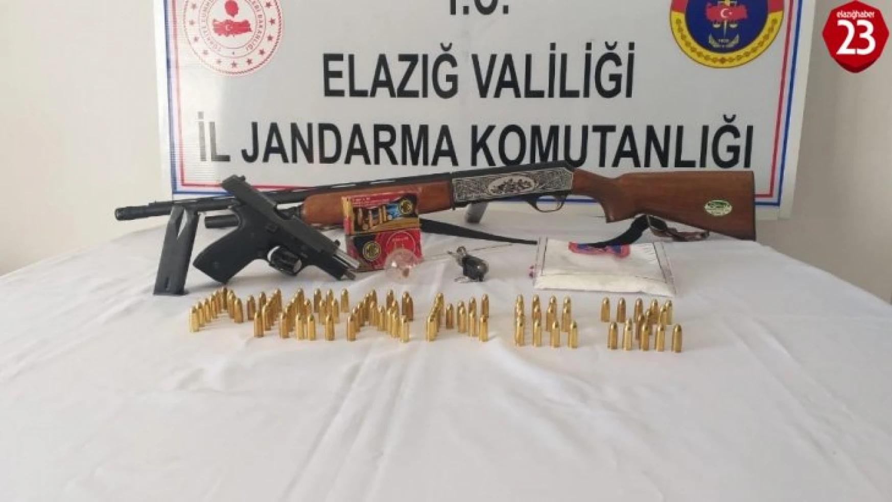 Elazığ'da jandarmadan uyuşturucu ve silah operasyonu