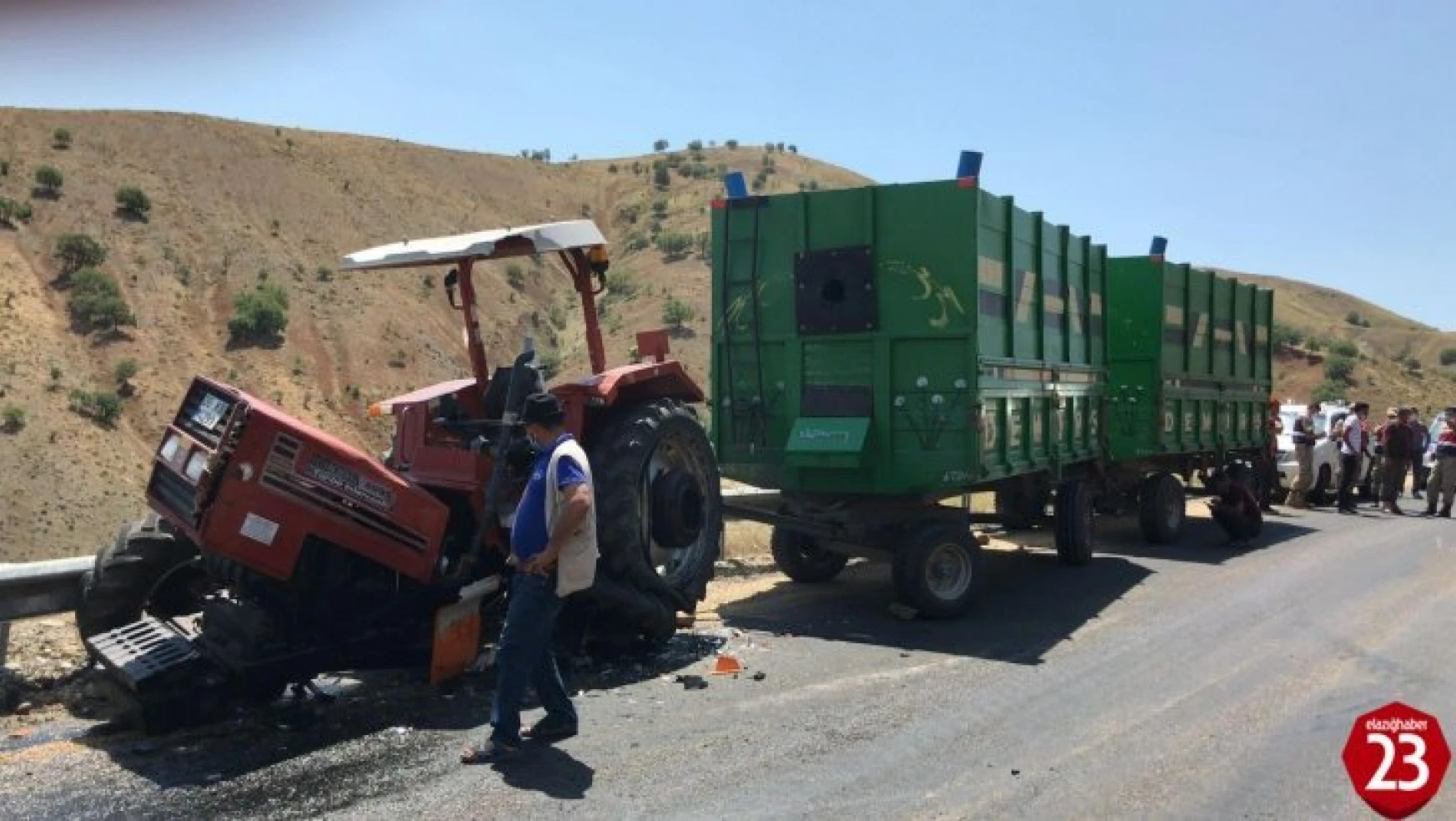 Gözeli Köyü Yolunda Feci Kaza, Traktör İkiye Bölündü