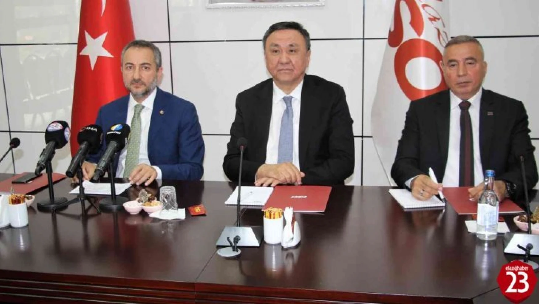 Elazığ'da, Kırgızistan-Türkiye İş Fırsatları Toplantısı Yapıldı