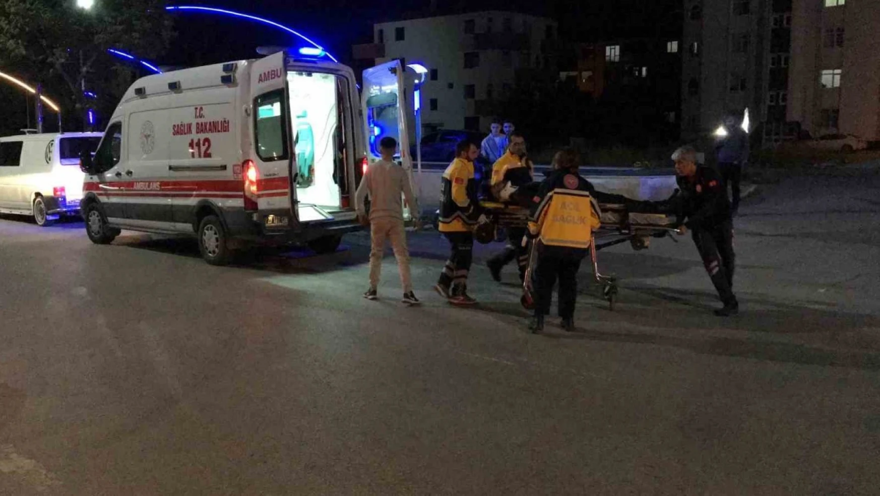 Elazığ'da motosiklet ile otomobil çarpıştı: 2 yaralı