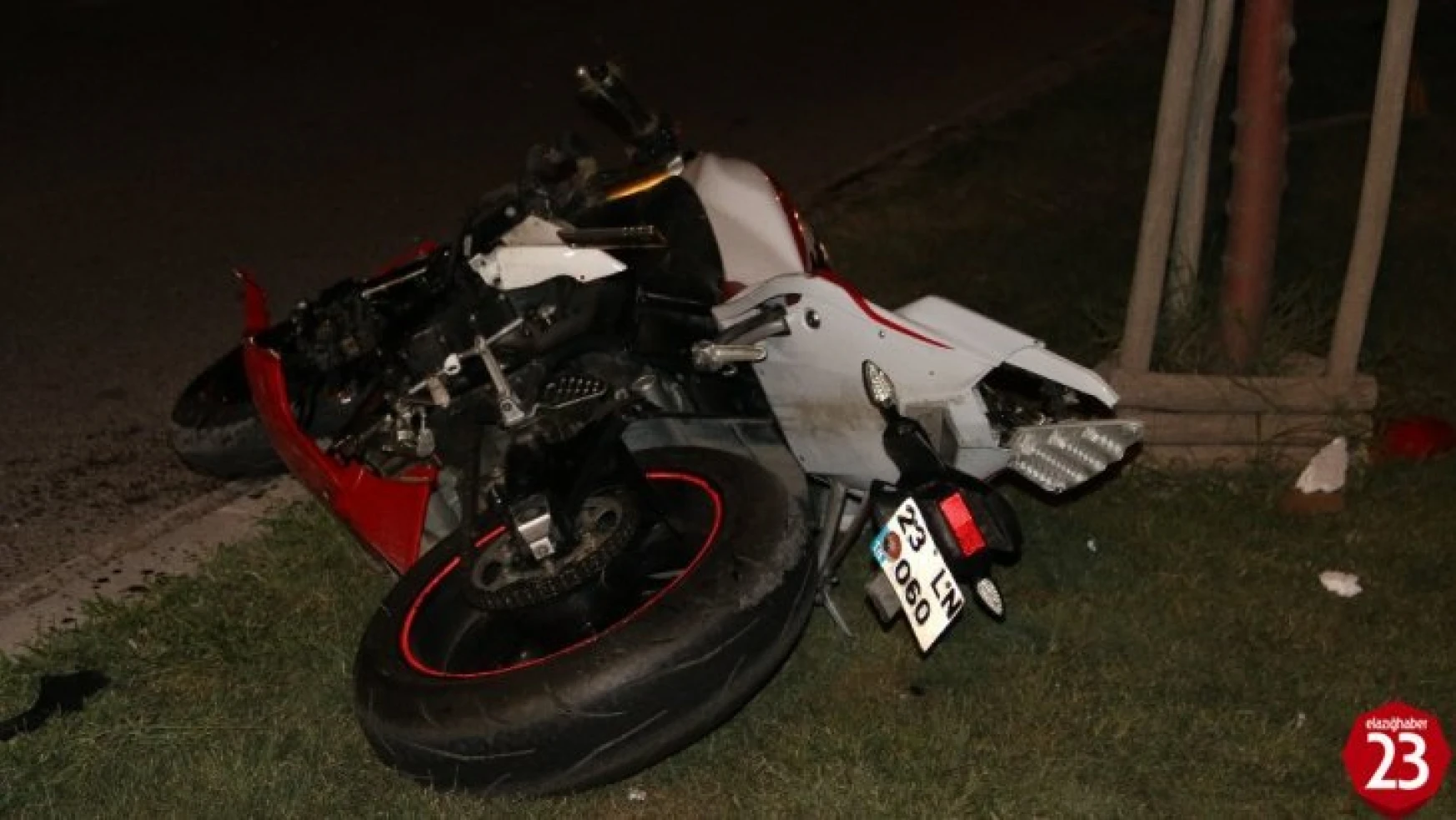 Elazığ'da Motosiklet Kazası 1 Ölü, 2 Yaralı