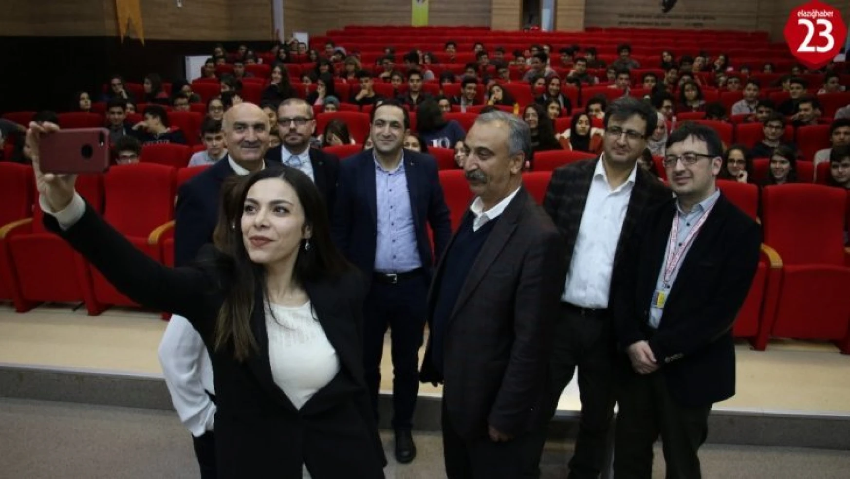 Elazığ'da öğrencilere sağlık semineri