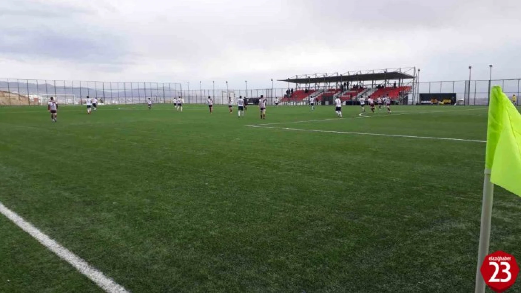 Elazığ'da okul sporları futbol müsabakaları başladı