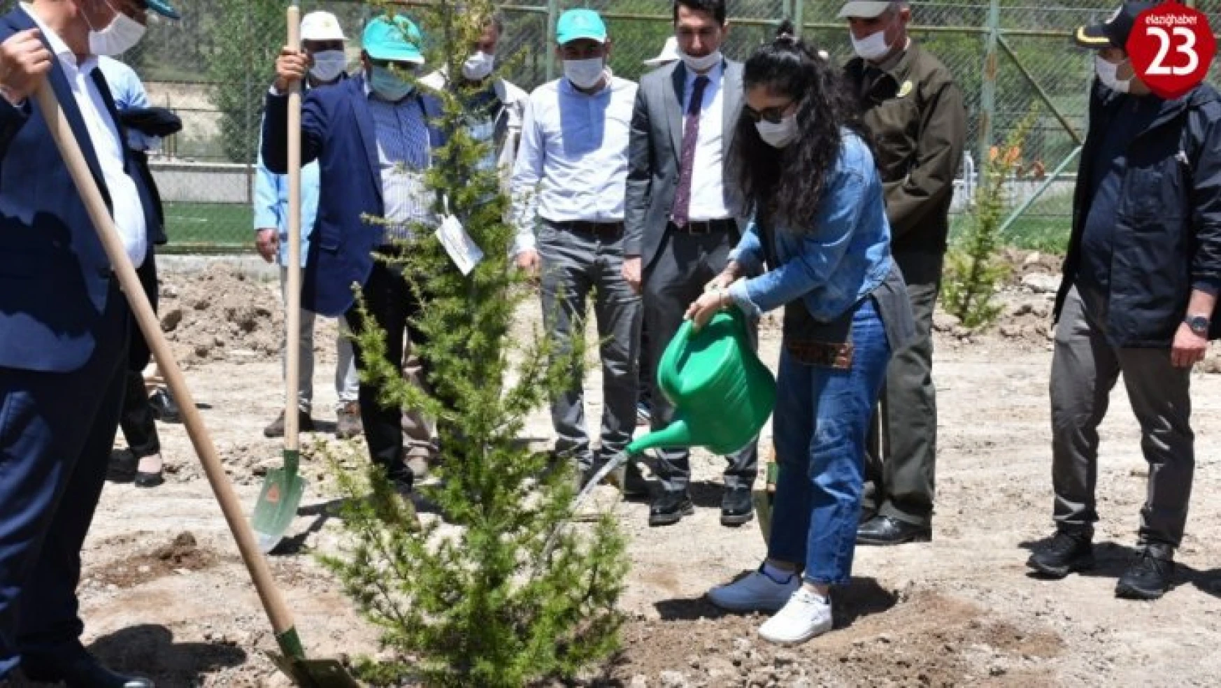 Elazığ'da sağlık çalışanları için hatıra ormanı