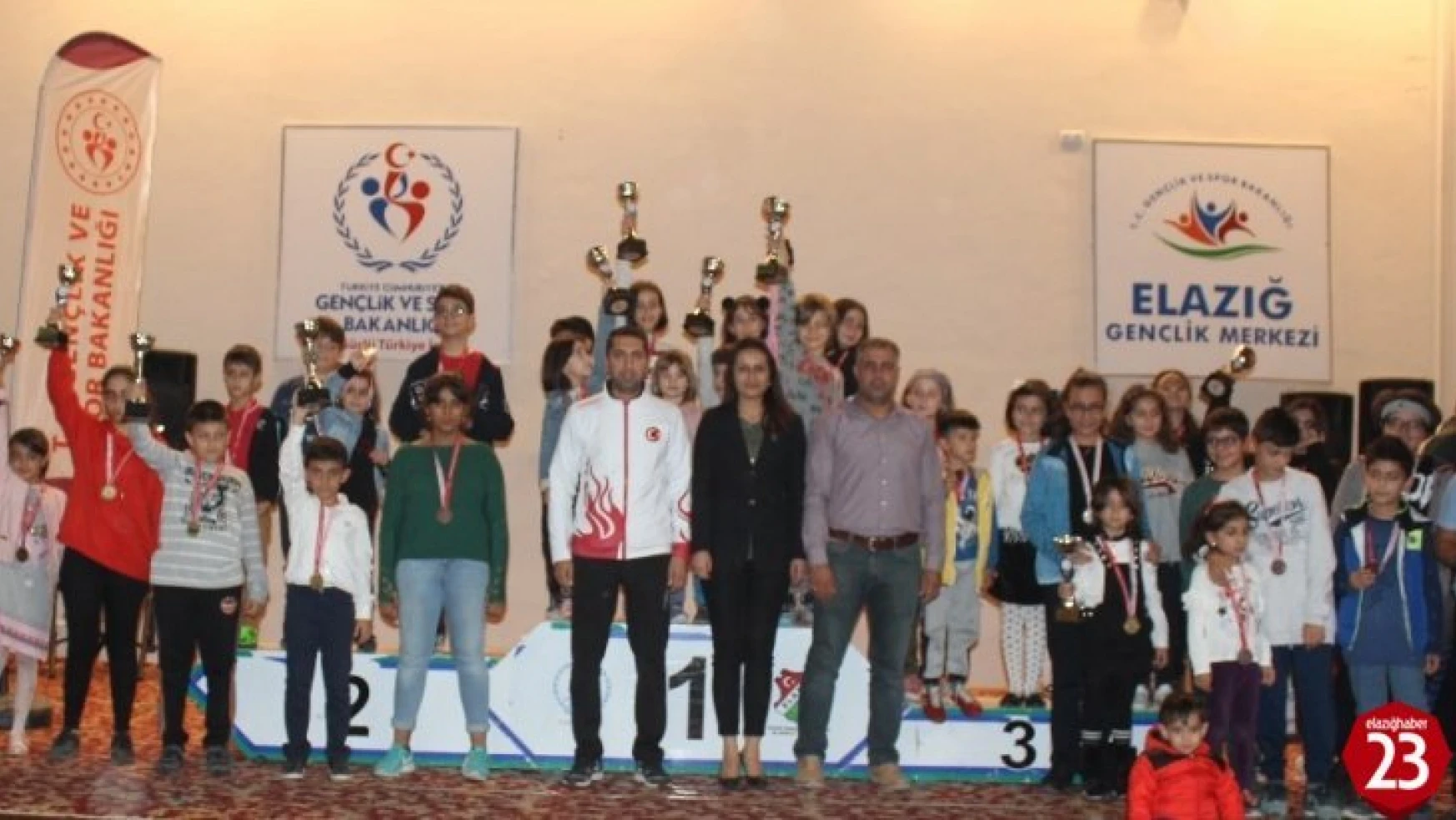 Elazığ'da Satranç Turnuvası Ödül Töreni