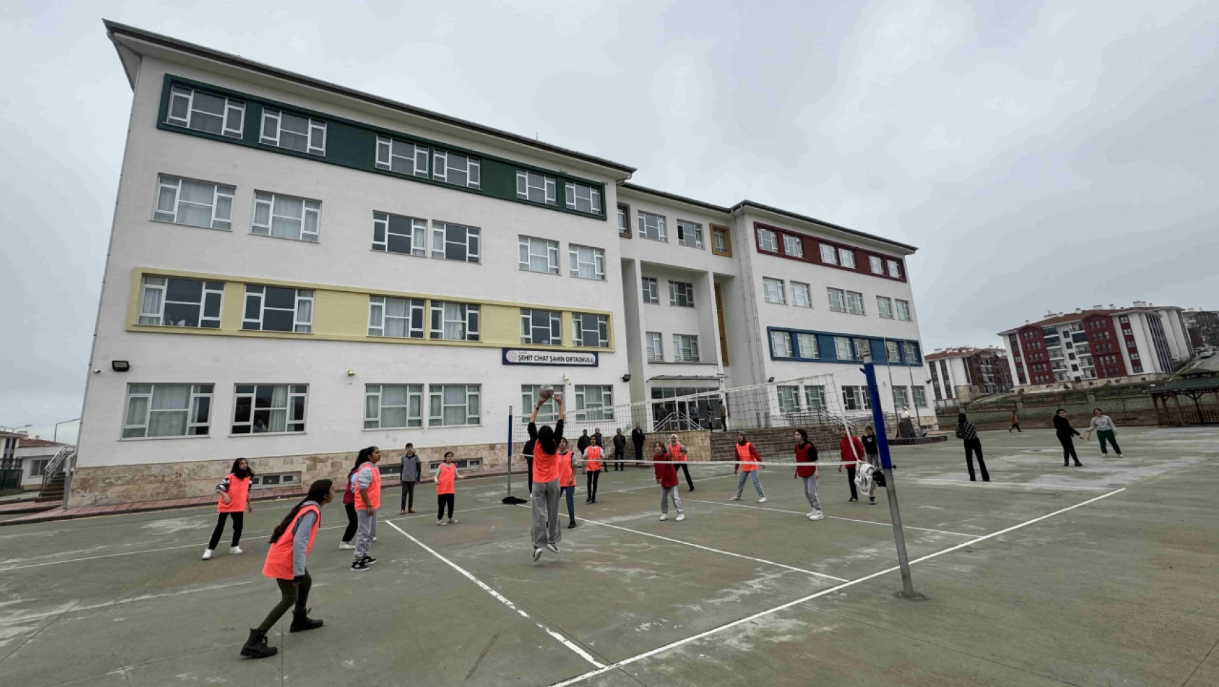 Elazığ'daki Depremin Ardından Yıkılan Okulların Yerine 40 Okul Eğitime Kazandırıldı