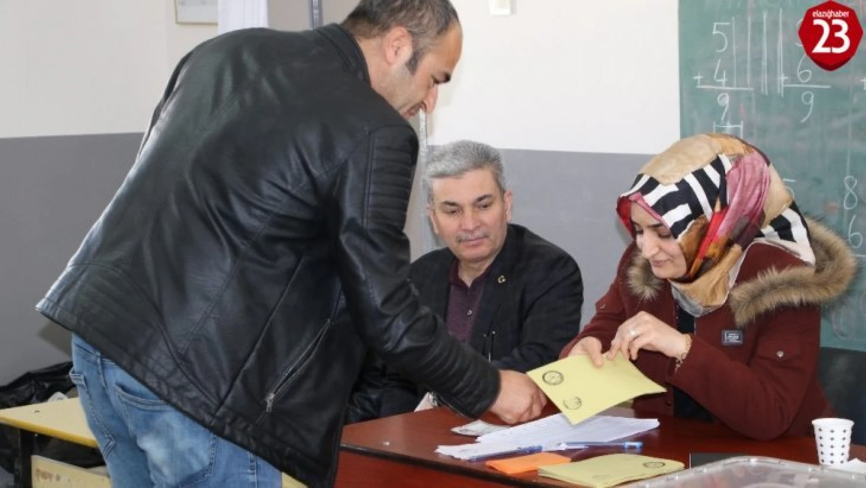 Elazığ'daki referandumdan mahalle olma kararı çıktı