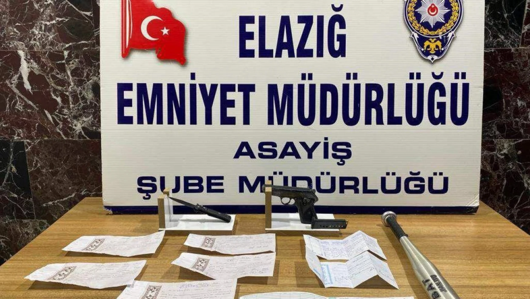 Elazığ polisi suçlulara göz açtırmıyor: 6 tutuklama