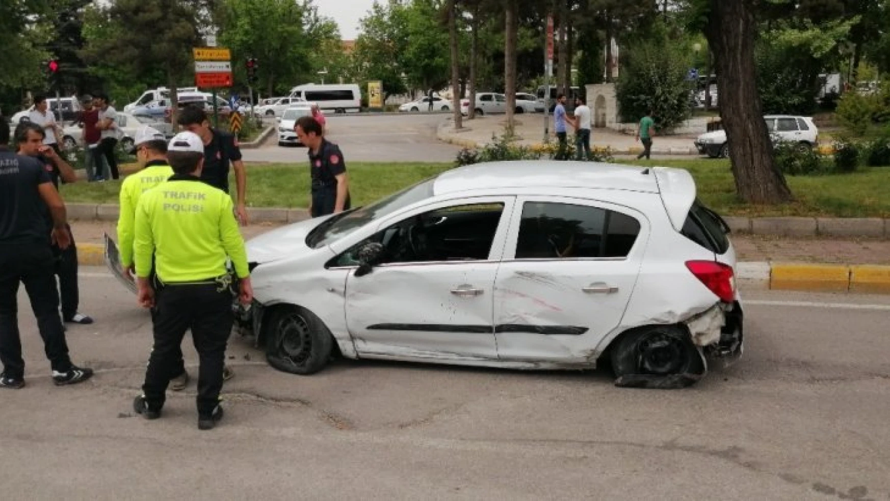 Zübeyde Hanım Caddesinde Trafik Kazası, 1 Yaralı