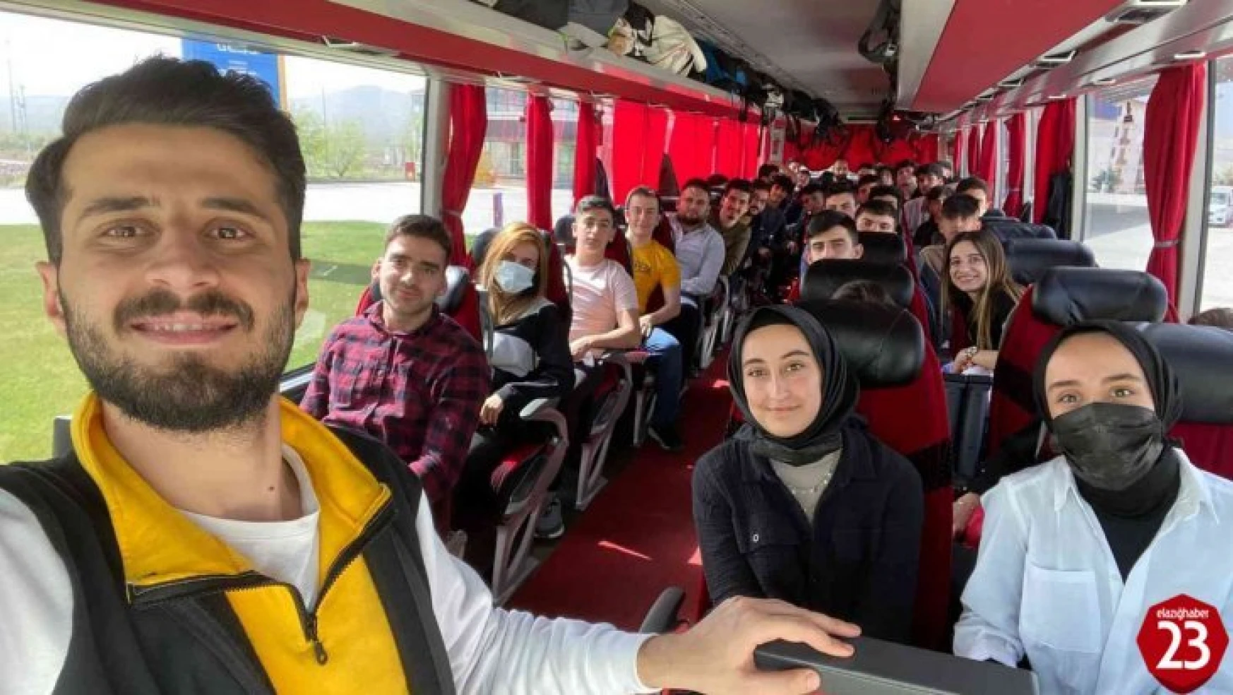 Elazığlı Gençler Ankara Yolcusu