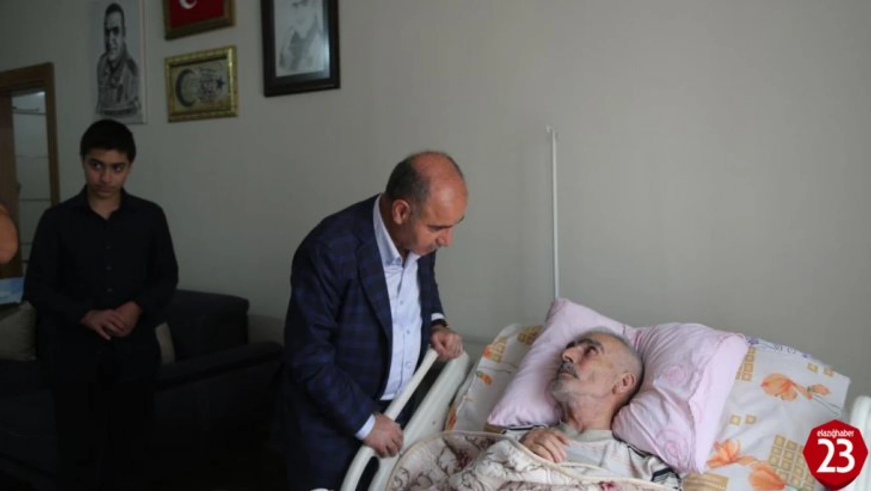 Emniyet Genel Müdürü Aktaş'tan kahraman şehit Fethi Sekin'in babasına ziyaret