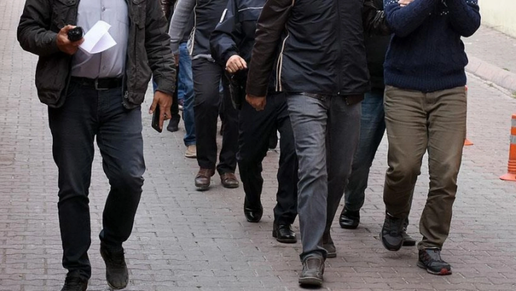 Elazığ'da FETÖ'nün TSK'daki Mahrem Yapılanmasına Operasyon, 6 Gözaltı