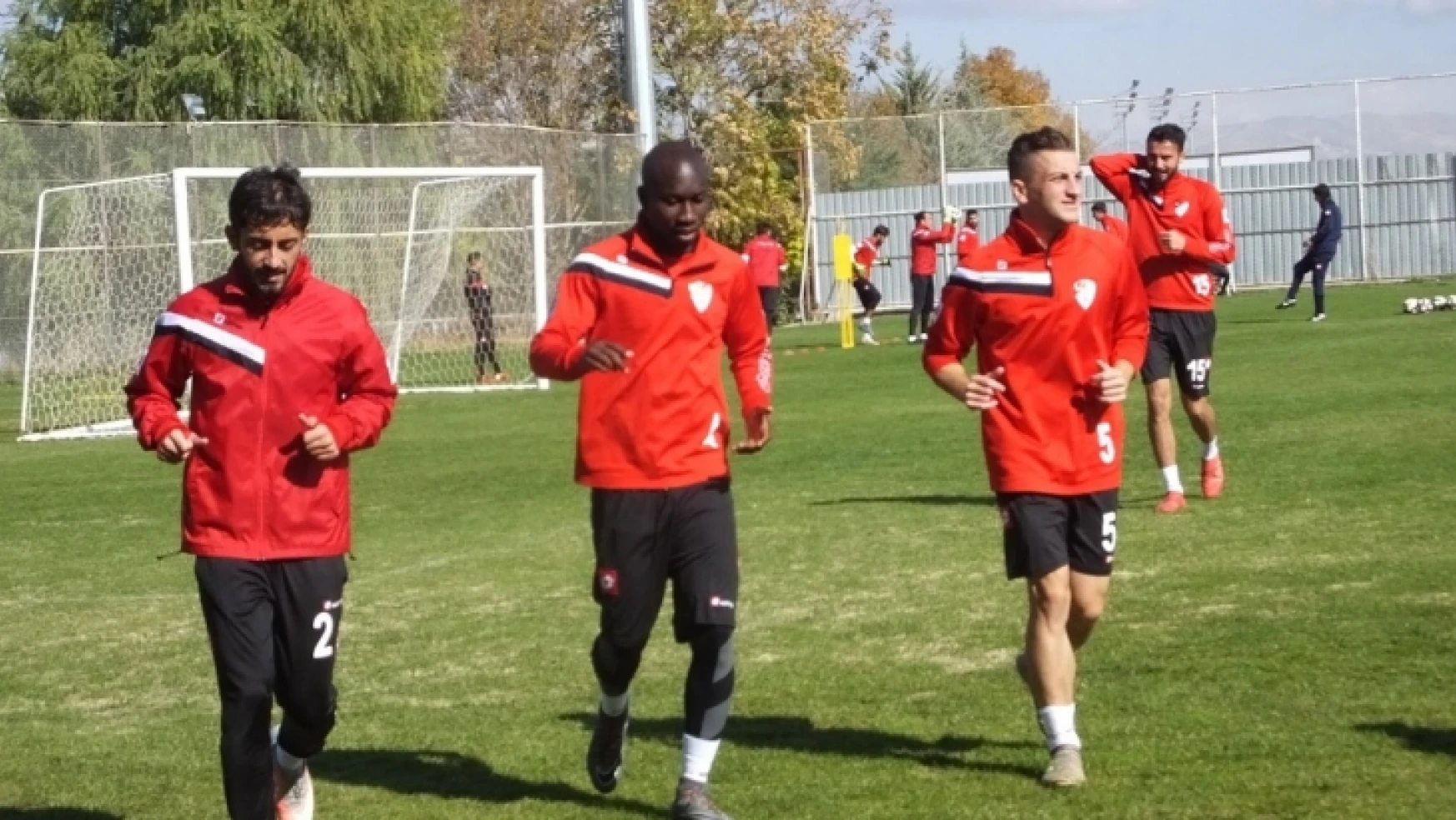 Elazığspor'da Eskişehirspor Maçı Hazırlıkları Sürüyor