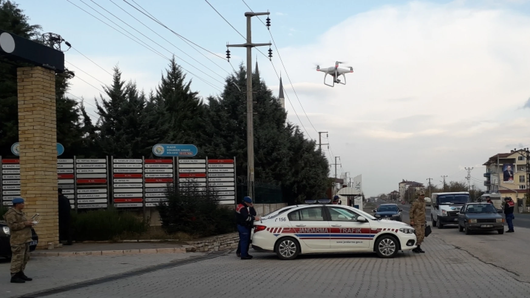 Elazığ'da Jandarmadan Uçangöz İle Denetim