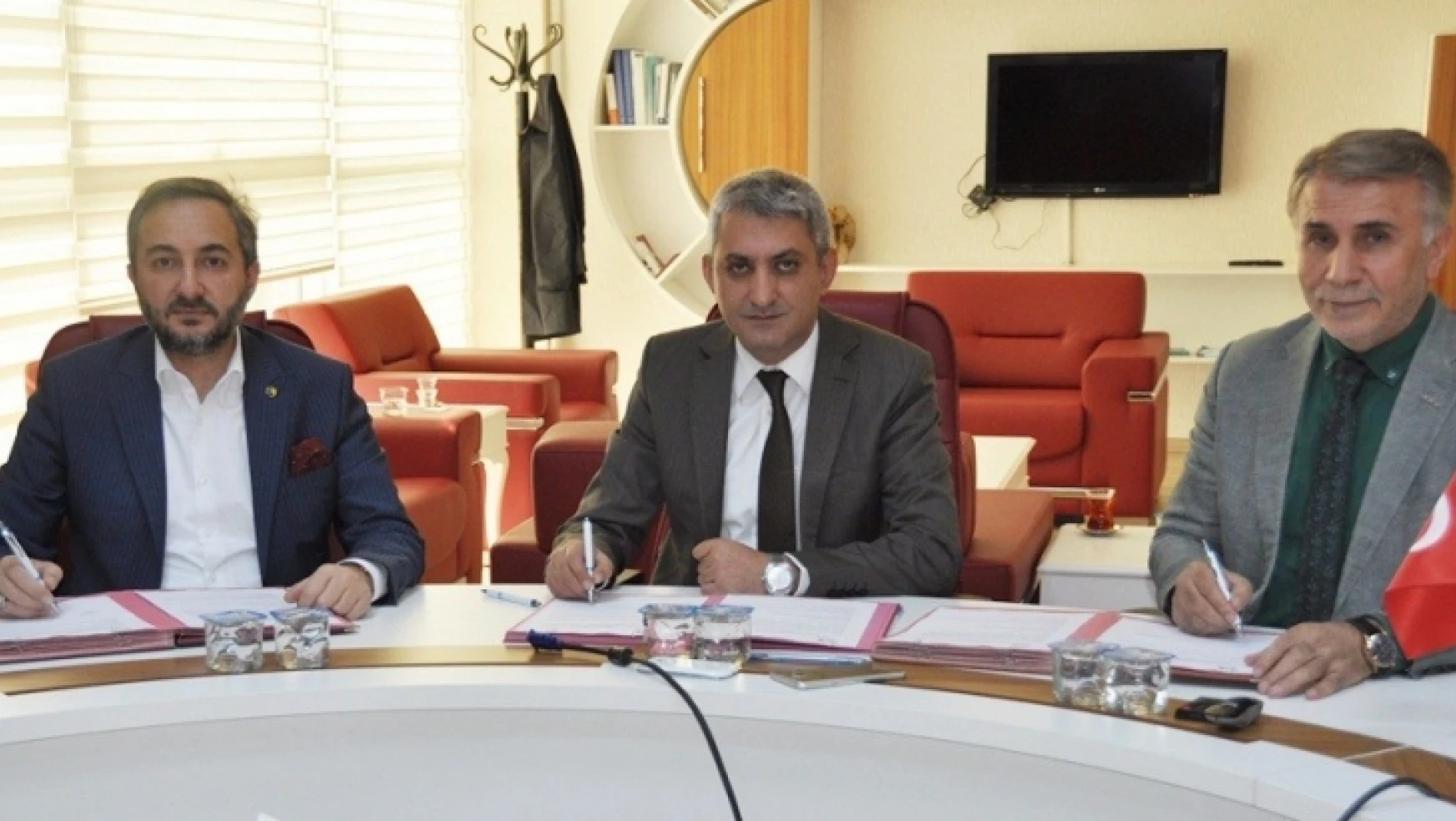 Elazığ'da Vizyoner Liderlik Eğitim Protokolü İmzalandı