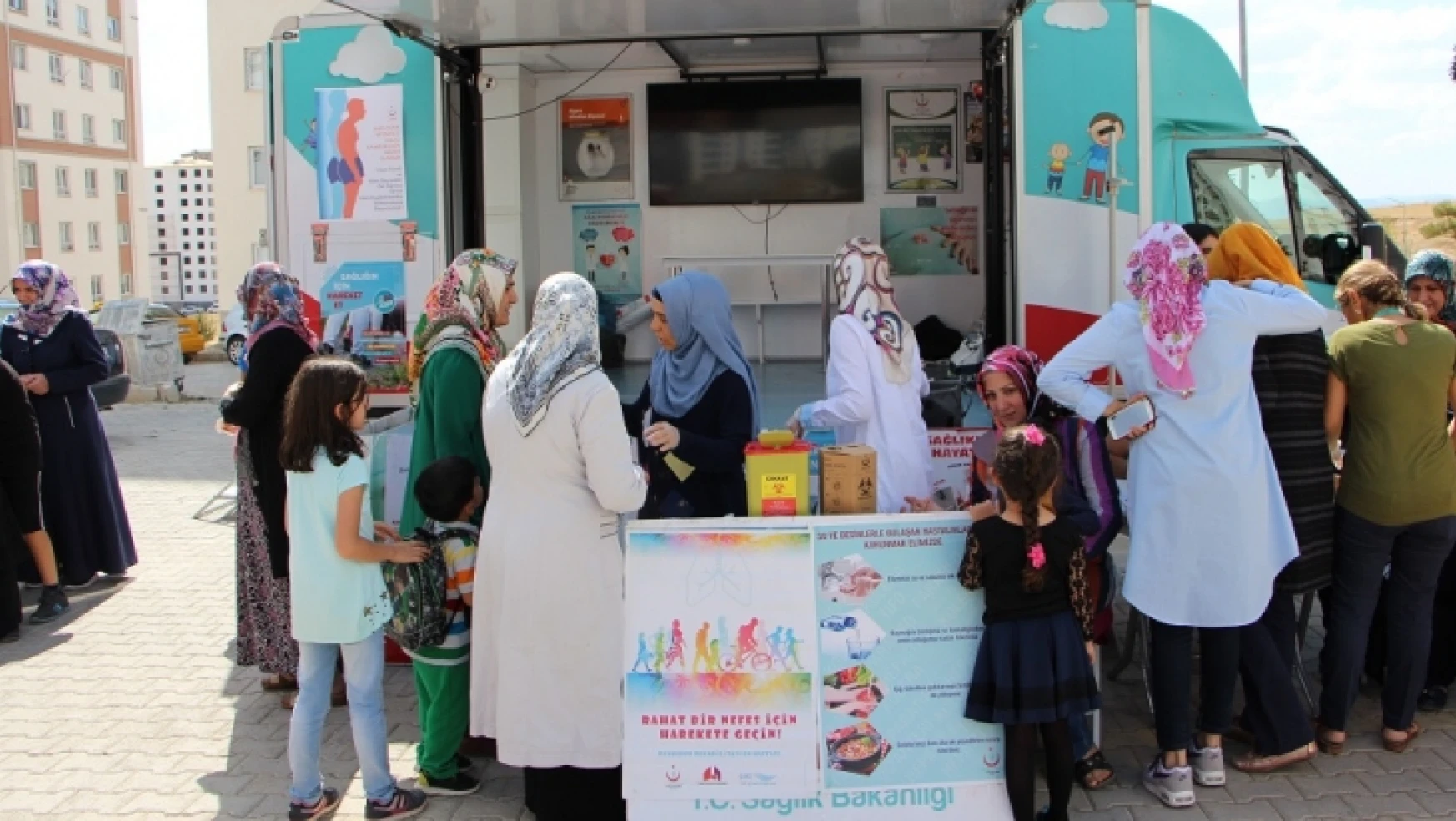 Elazığ'da Sağlık Sokağı Etkinliği Düzenlendi