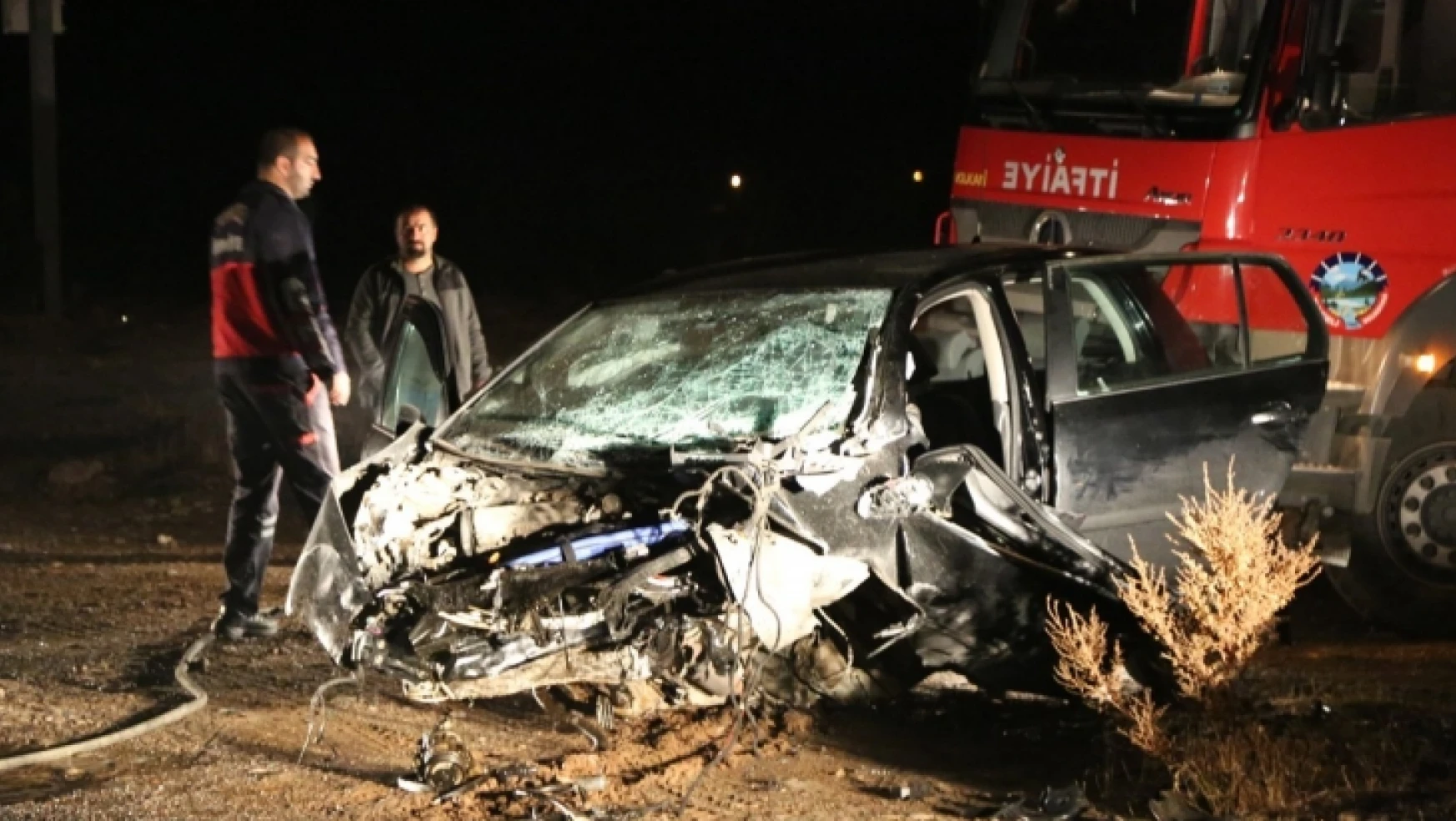 Tunceli'deki Kazada 2 Kişi Hayatını Kaybetti