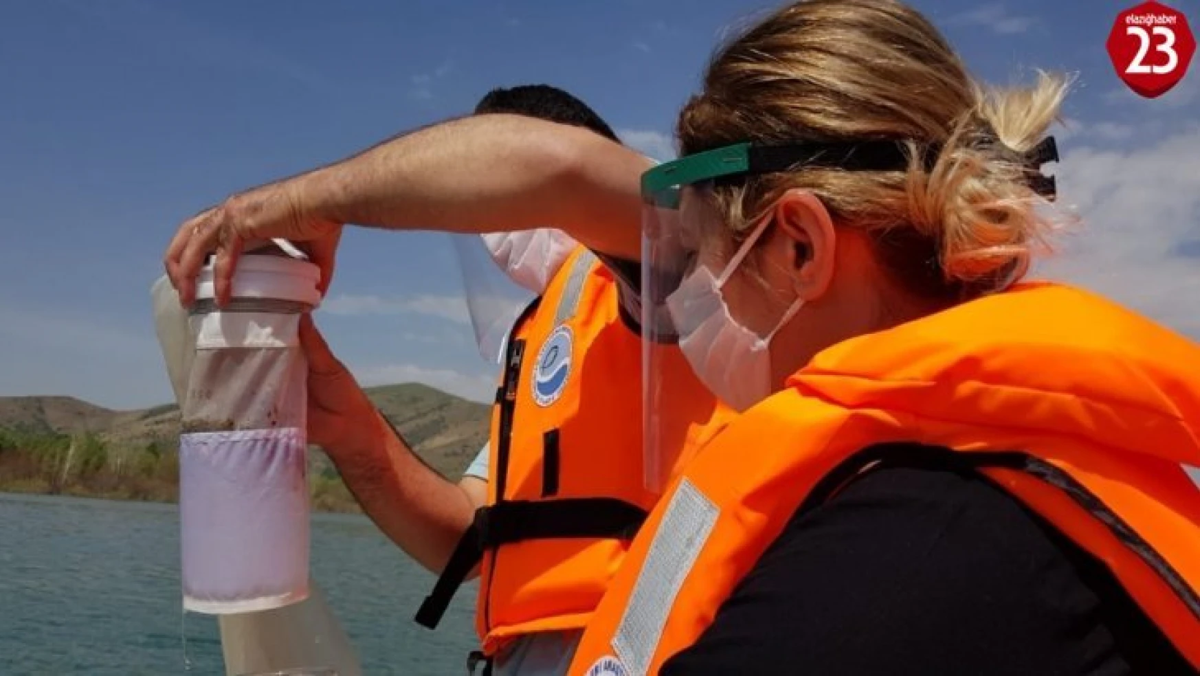 Hazar Gölü'nde mikroplastik kirlilik araştırması