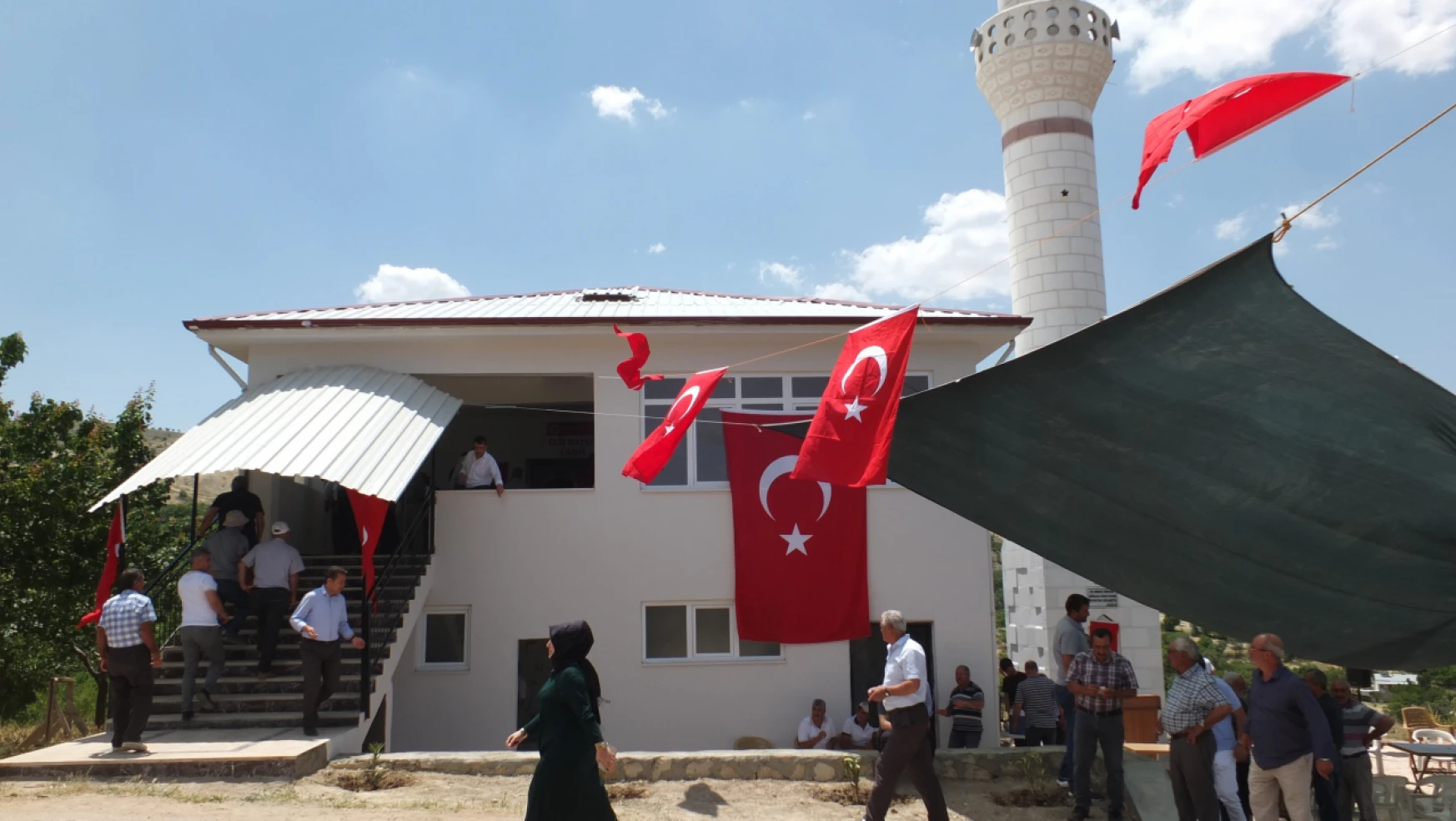Keban'da Elif Hatun Camisi İbadete Açıldı