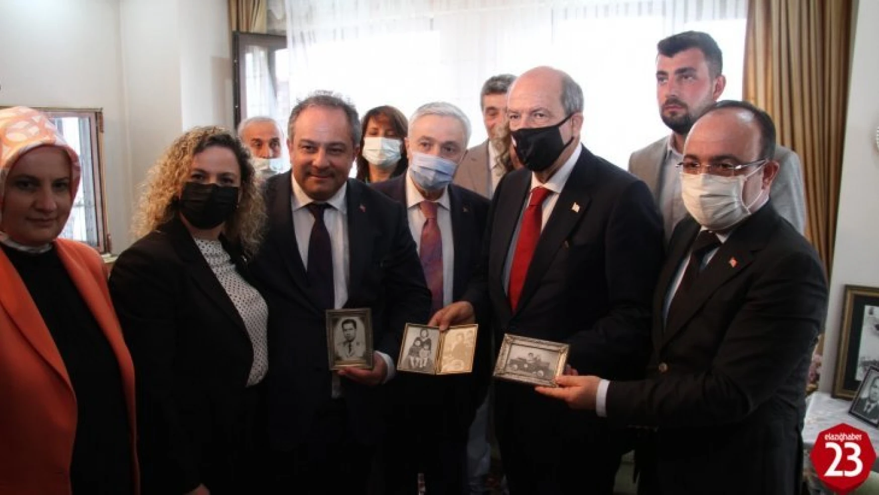 KKTC Cumhurbaşkanı Tatar, Nihat İlhan'ın Elazığ'daki Evini Ziyaret Etti