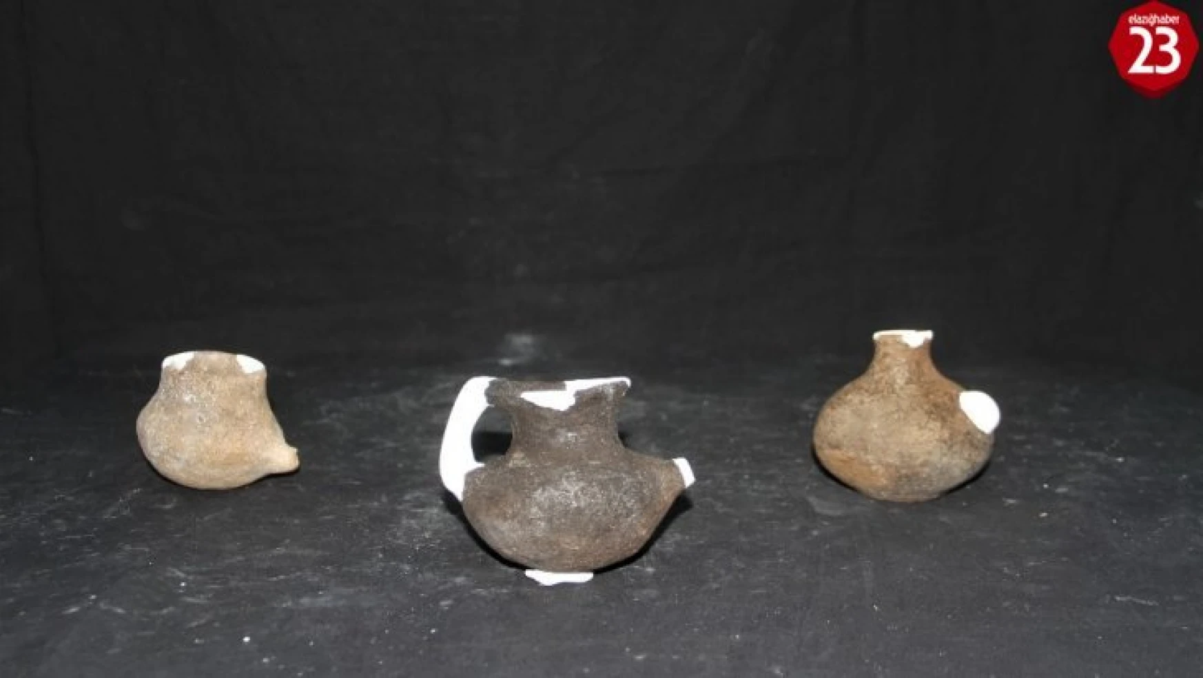 Norik Höyük'te 4 bin 500 yıllık biberonlar bulundu