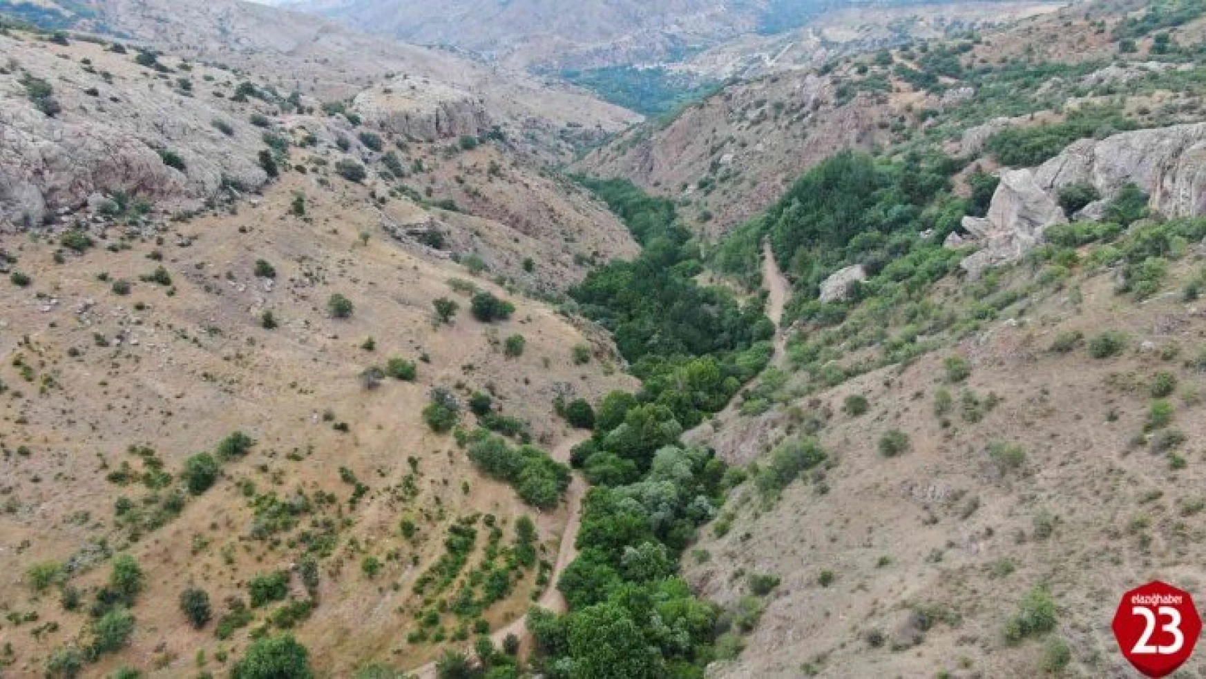 Ölbe vadisi ve Deve Mağarası turizme kazandırılmayı bekliyor